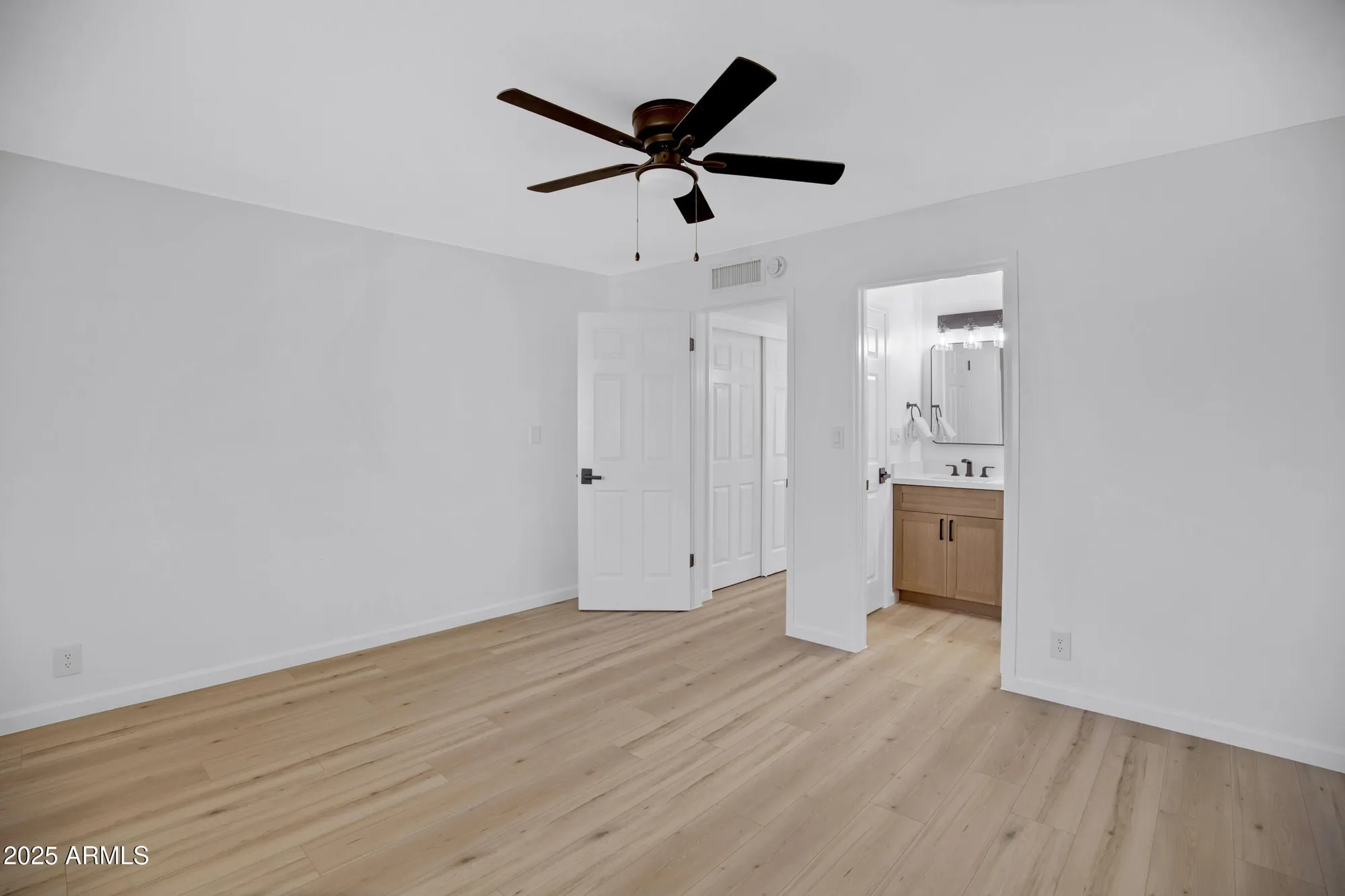 Property Slideshow image 22 of 38 | 635 n 67th pl, Mesa, AZ, 85205