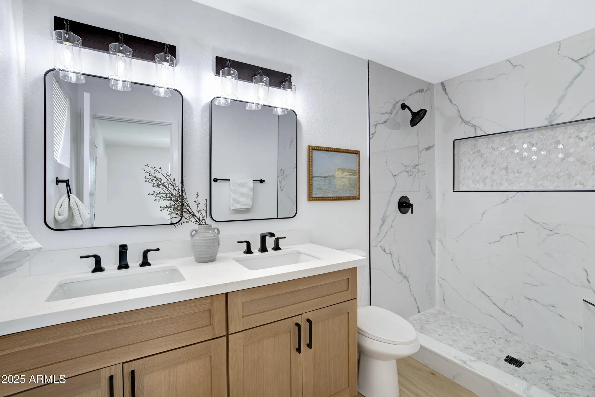 Property Slideshow image 27 of 38 | 635 n 67th pl, Mesa, AZ, 85205