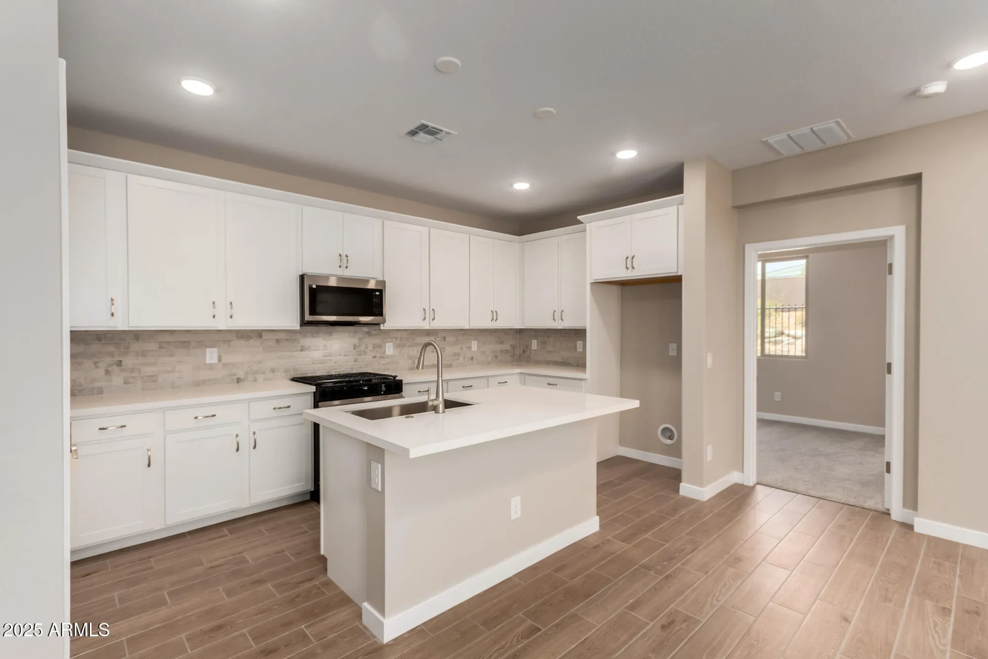 Property Slideshow image 13 of 32 | 5656 n 205th ln, Buckeye, AZ, 85396