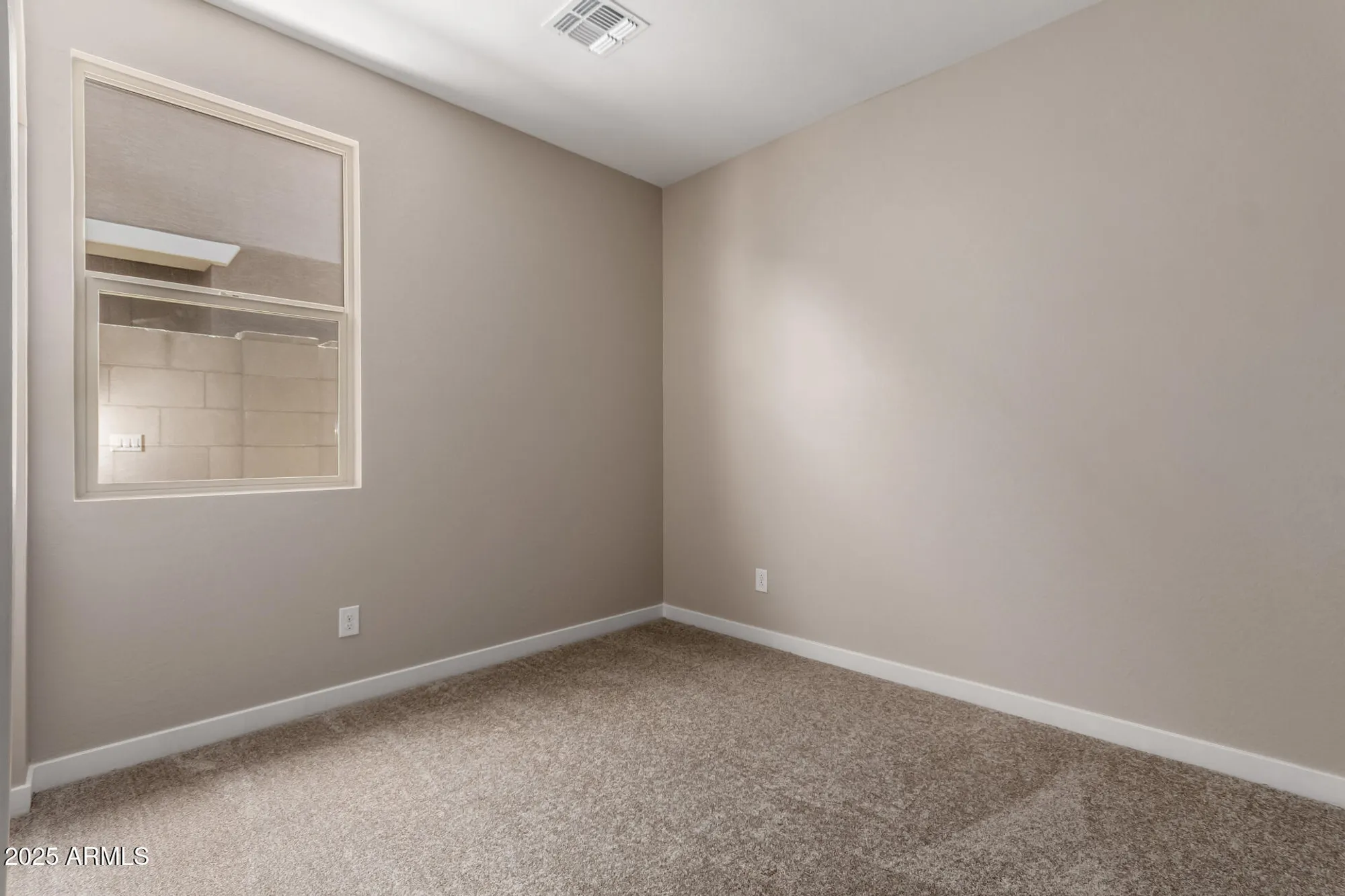 Property Slideshow image 23 of 32 | 5656 n 205th ln, Buckeye, AZ, 85396