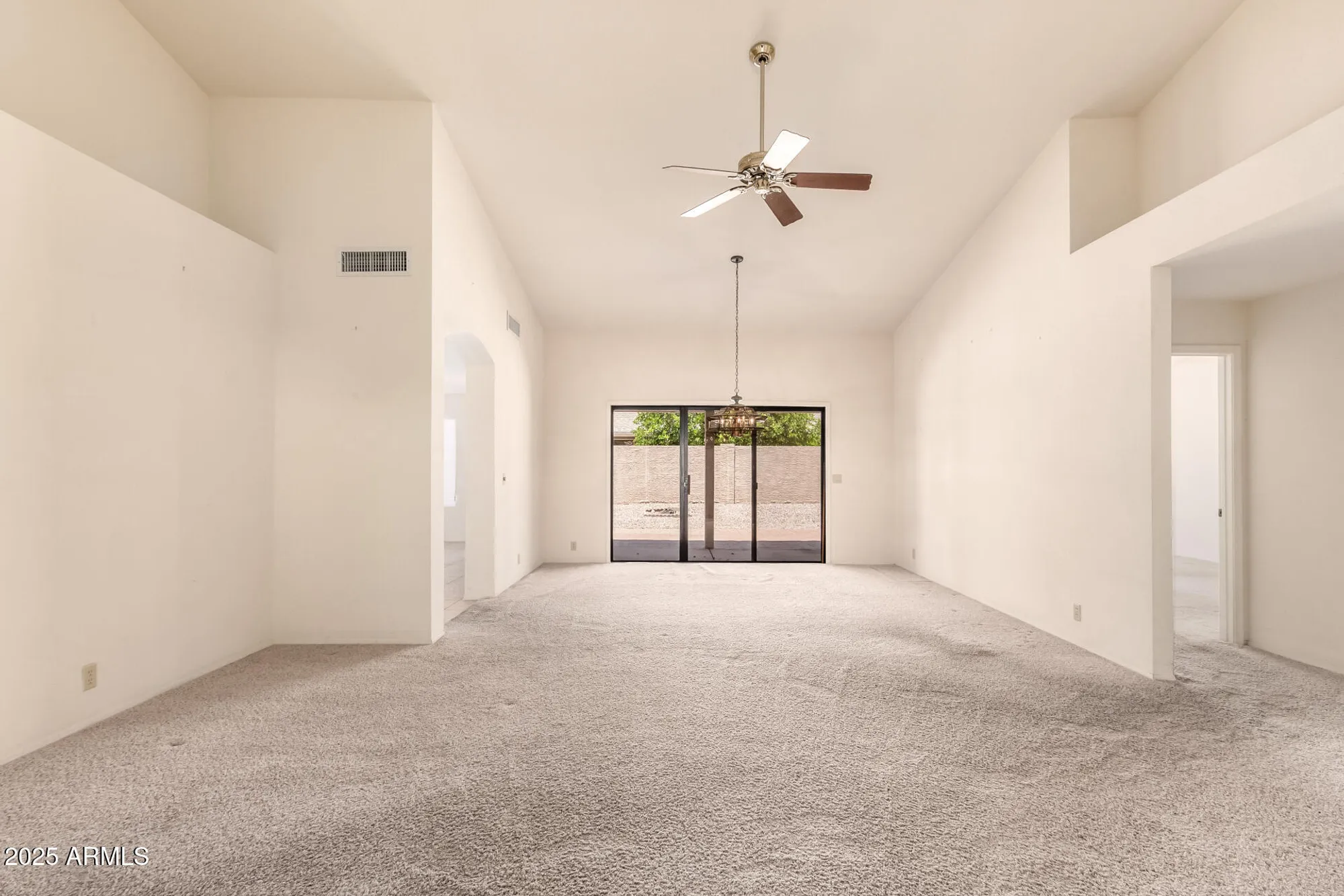 Property Slideshow image 8 of 36 | 9802 w rockwood dr, Peoria, AZ, 85382