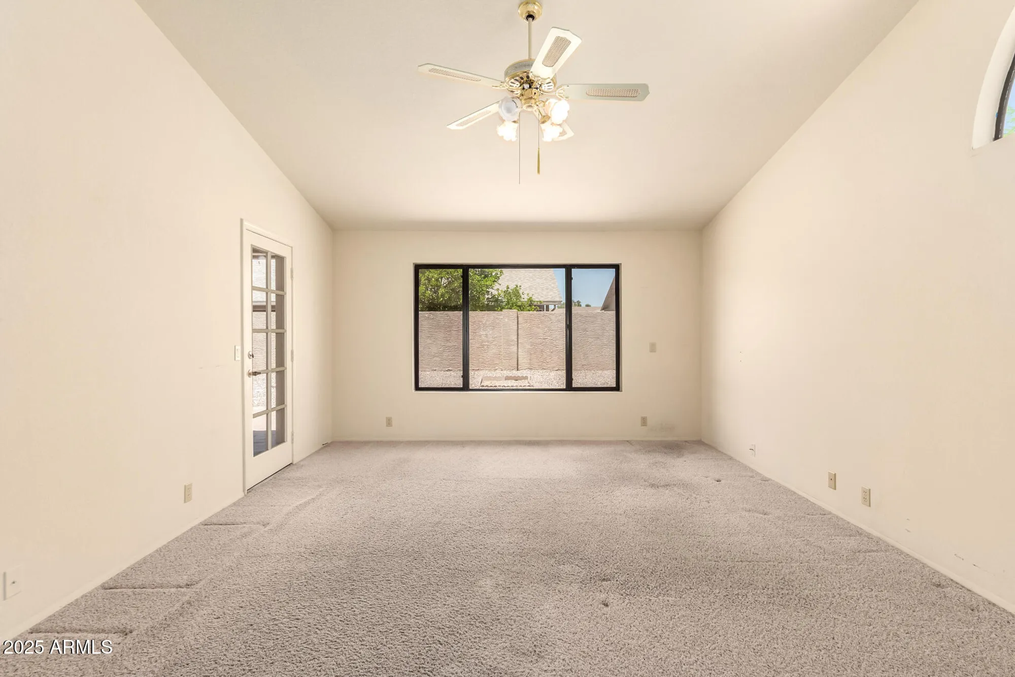 Property Slideshow image 19 of 36 | 9802 w rockwood dr, Peoria, AZ, 85382