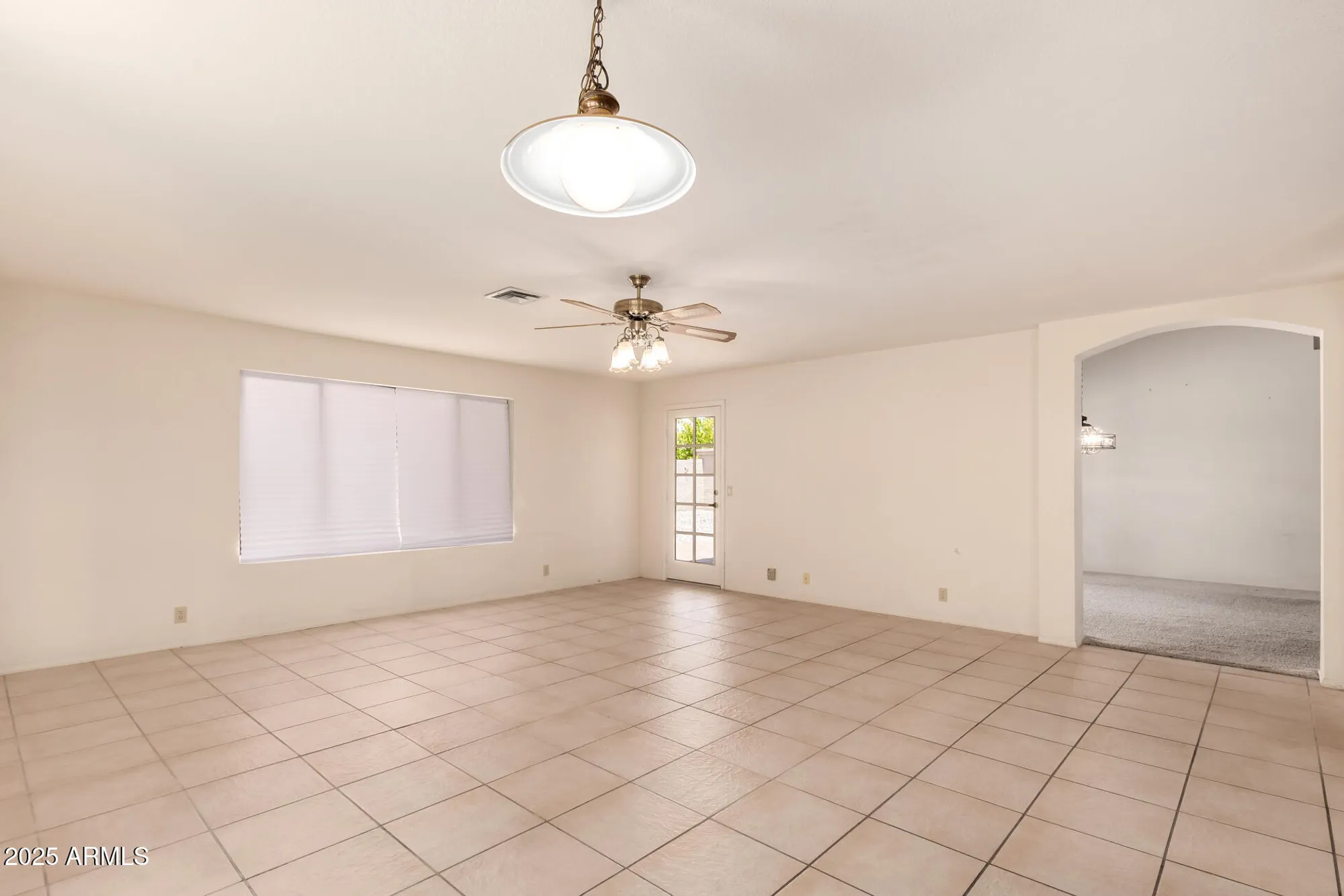 Property Slideshow image 14 of 36 | 9802 w rockwood dr, Peoria, AZ, 85382