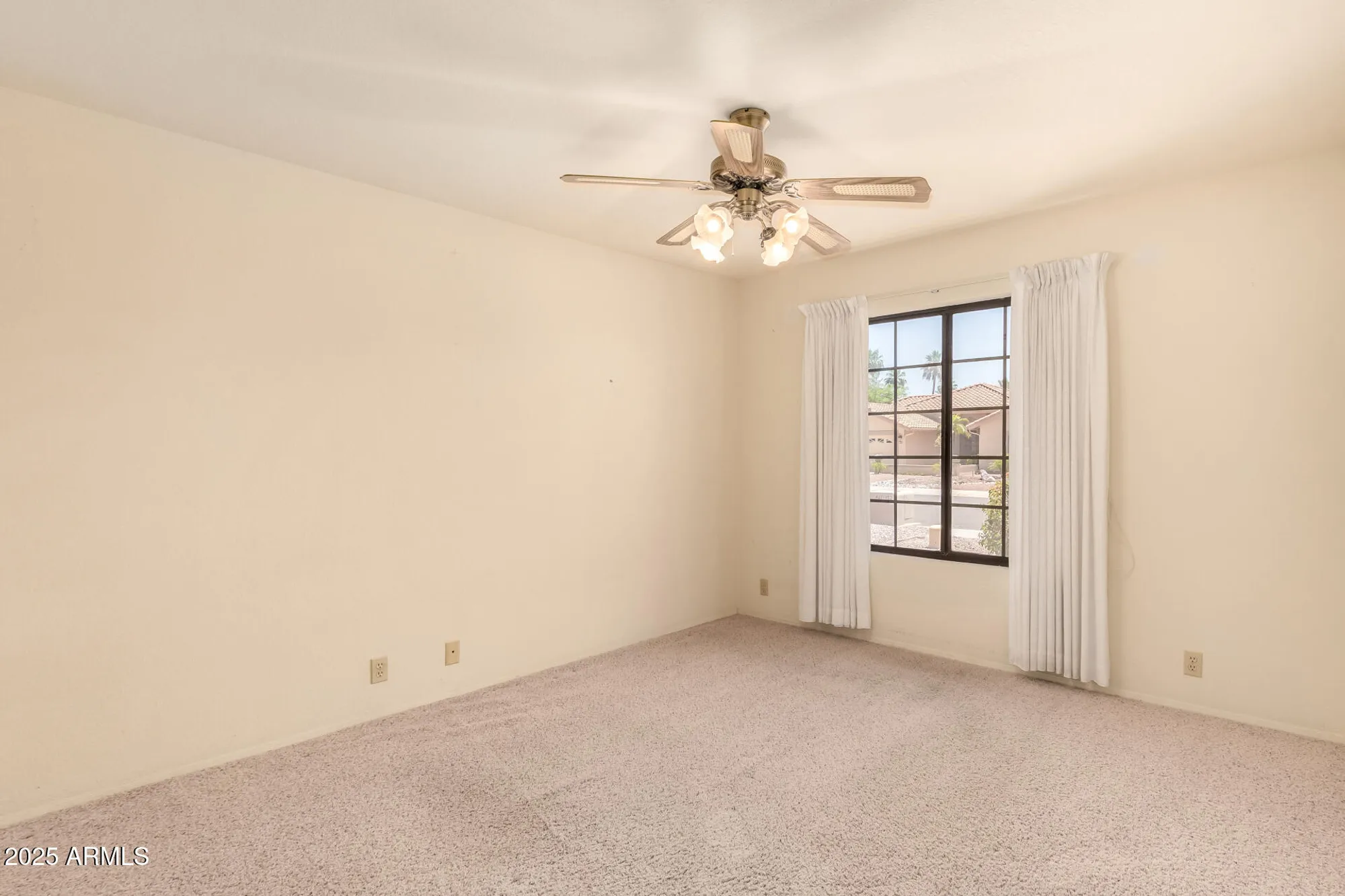 Property Slideshow image 26 of 36 | 9802 w rockwood dr, Peoria, AZ, 85382
