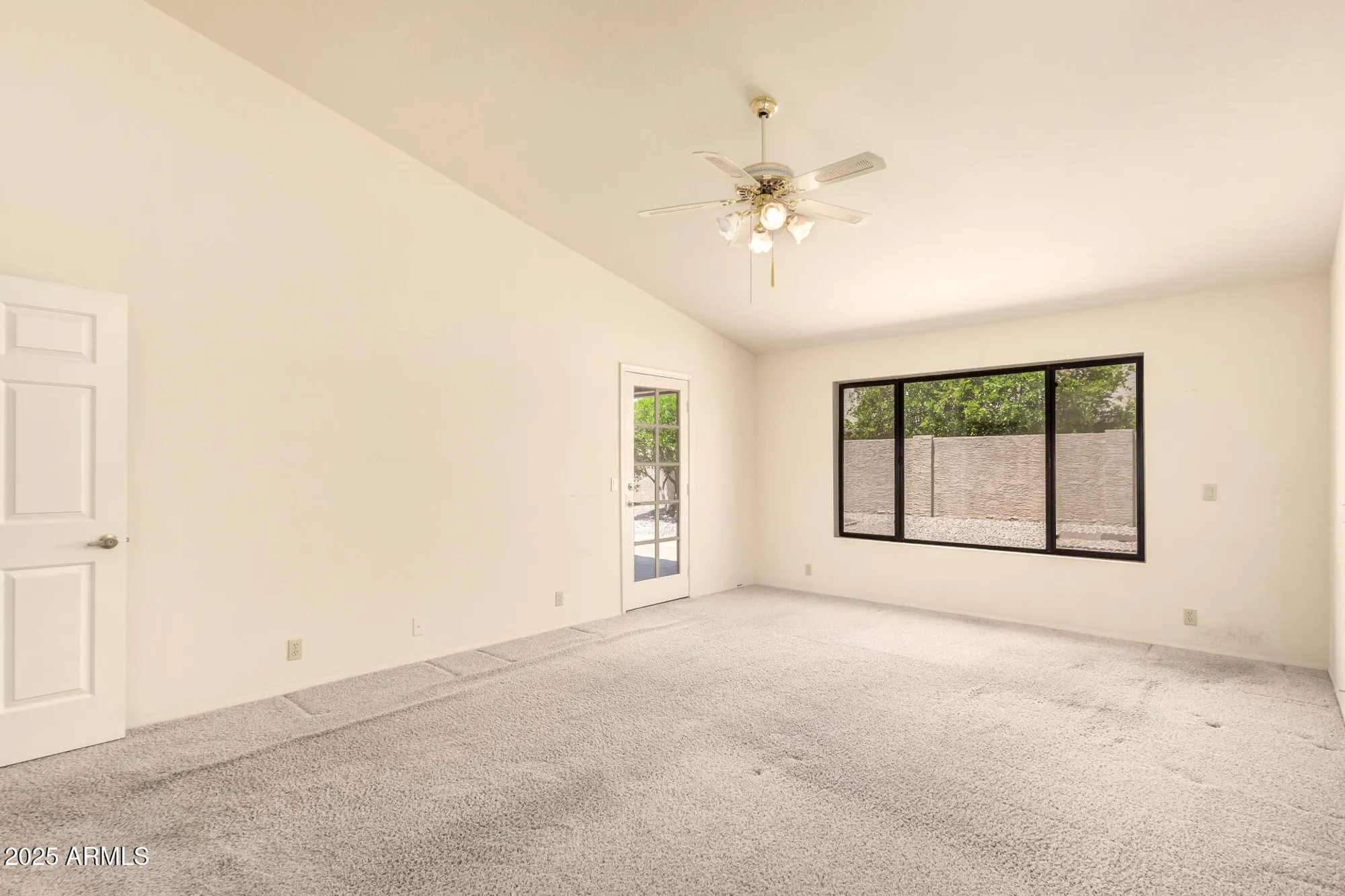 Property Slideshow image 20 of 36 | 9802 w rockwood dr, Peoria, AZ, 85382