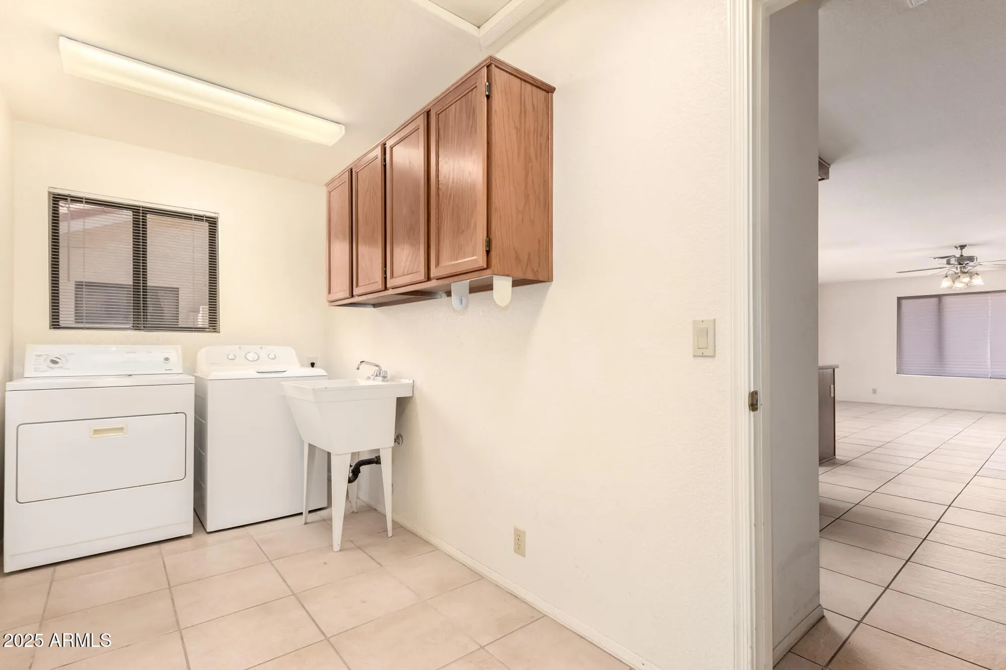 Property Slideshow image 31 of 36 | 9802 w rockwood dr, Peoria, AZ, 85382