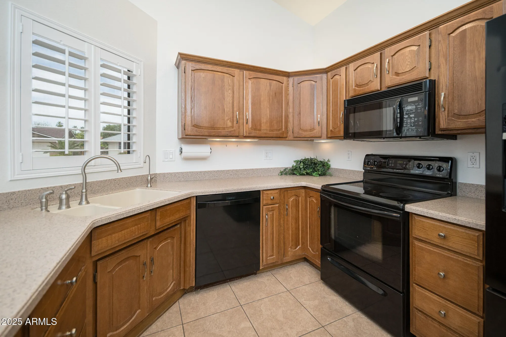 Property Slideshow image 8 of 46 | 13055 w tangelo dr, Sun City West, AZ, 85375