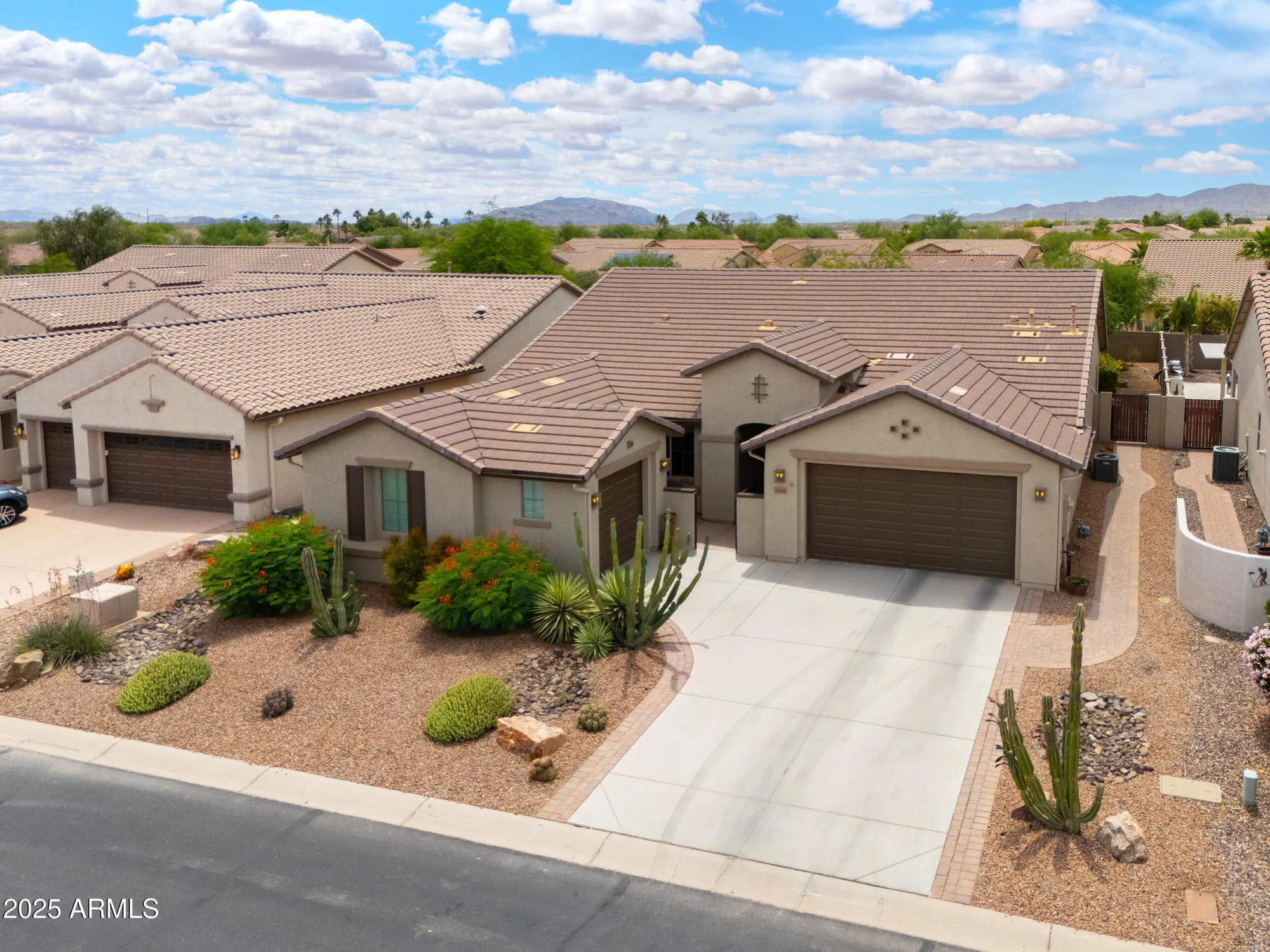 Property Slideshow image 3 of 48 | 5160 n blythe ct, Eloy, AZ, 85131