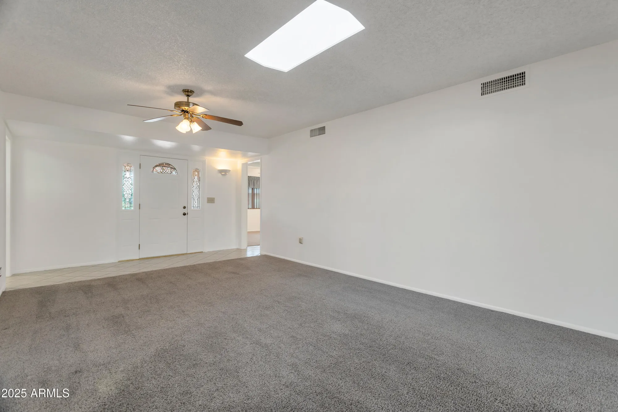 Property Slideshow image 11 of 31 | 10733 w saratoga cir, Sun City, AZ, 85351