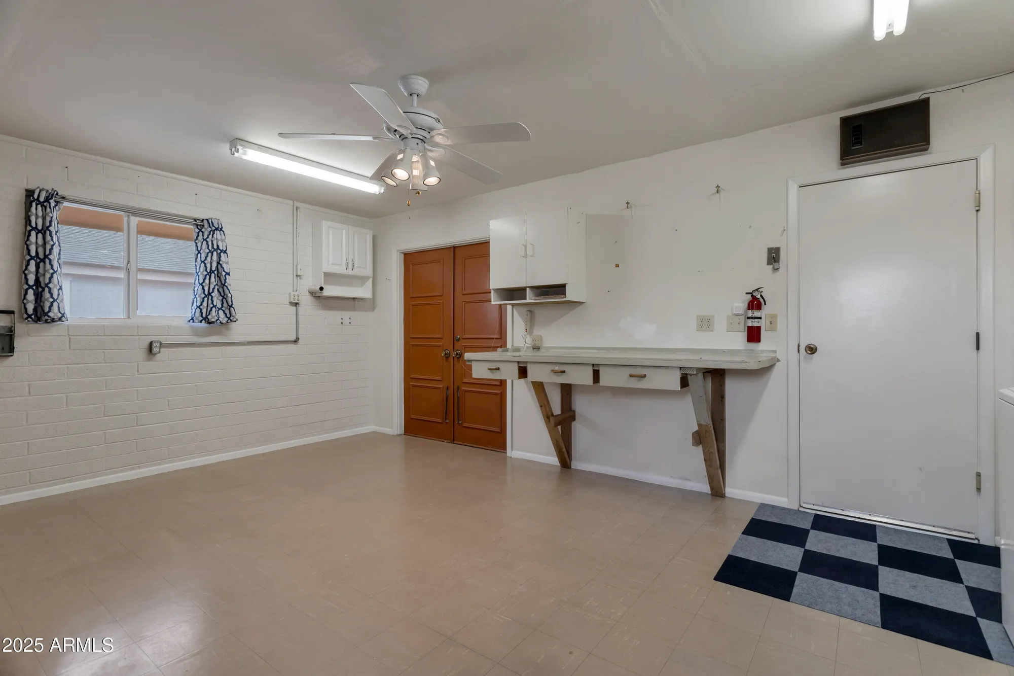 Property Slideshow image 22 of 31 | 10733 w saratoga cir, Sun City, AZ, 85351