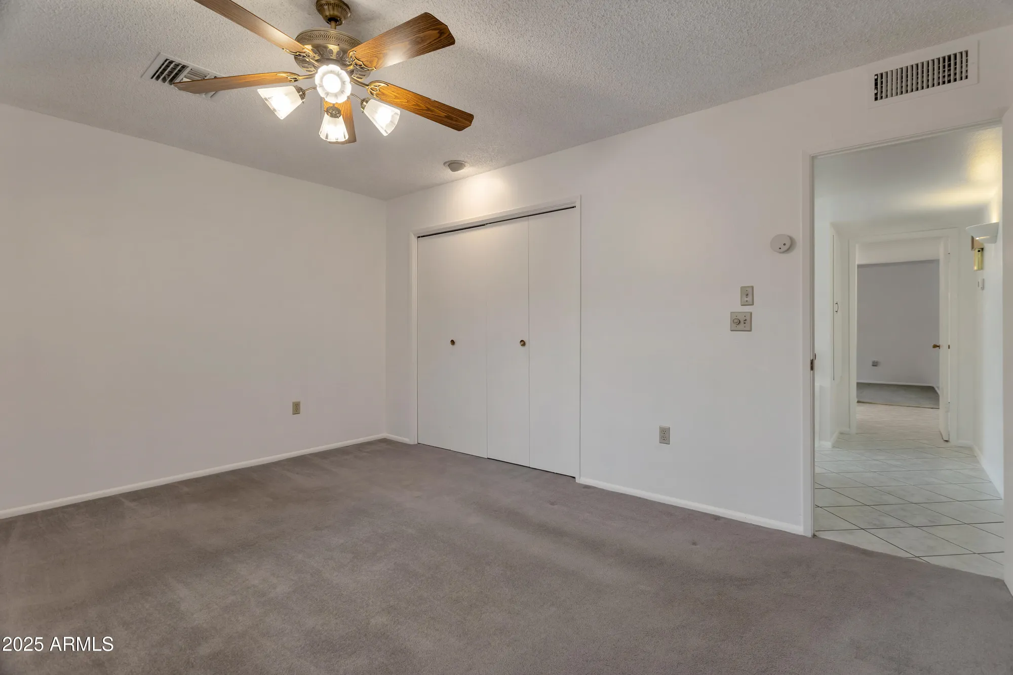 Property Slideshow image 21 of 31 | 10733 w saratoga cir, Sun City, AZ, 85351