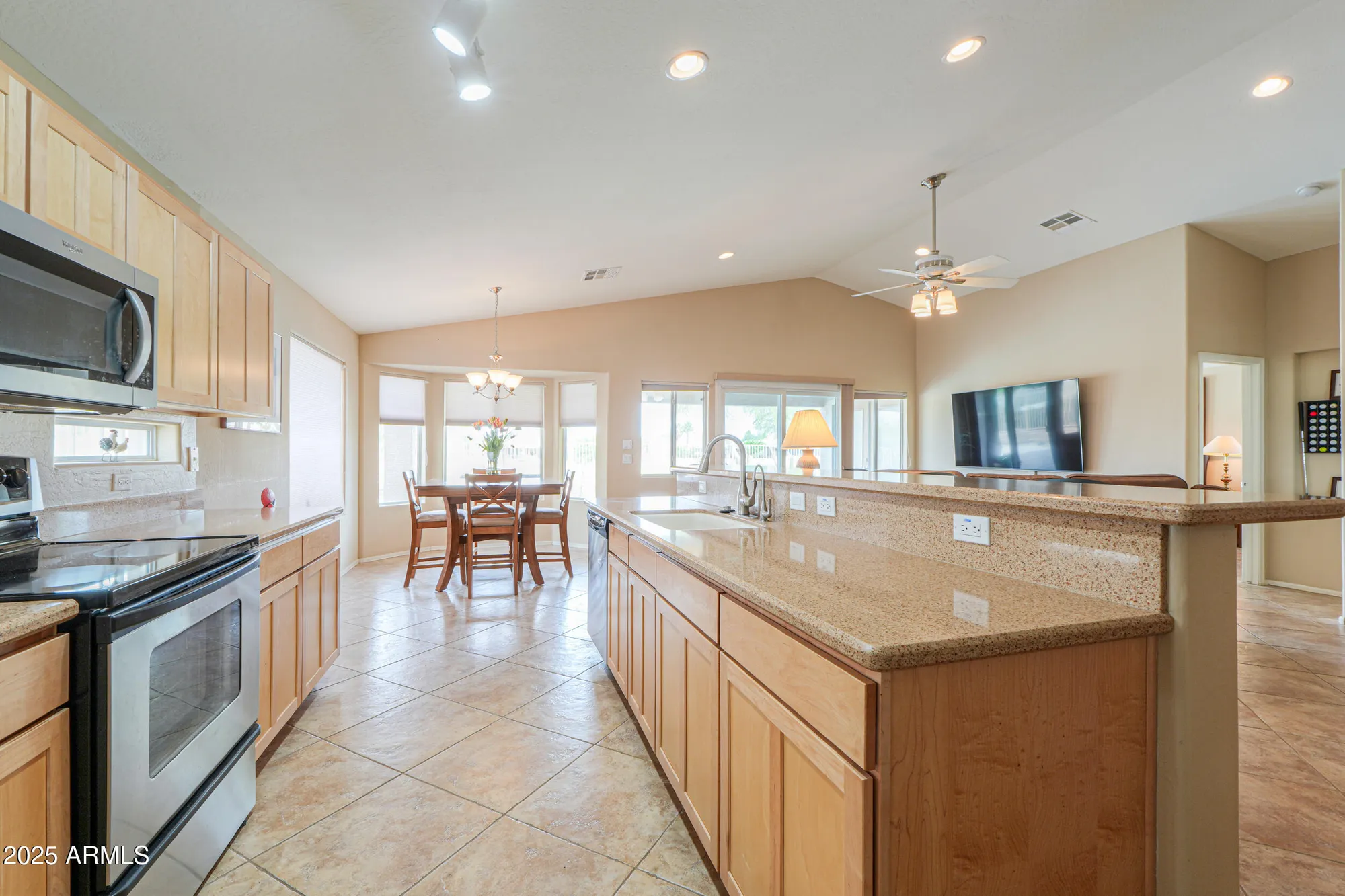 Property Slideshow image 21 of 44 | 2395 e hancock trl, Casa Grande, AZ, 85194