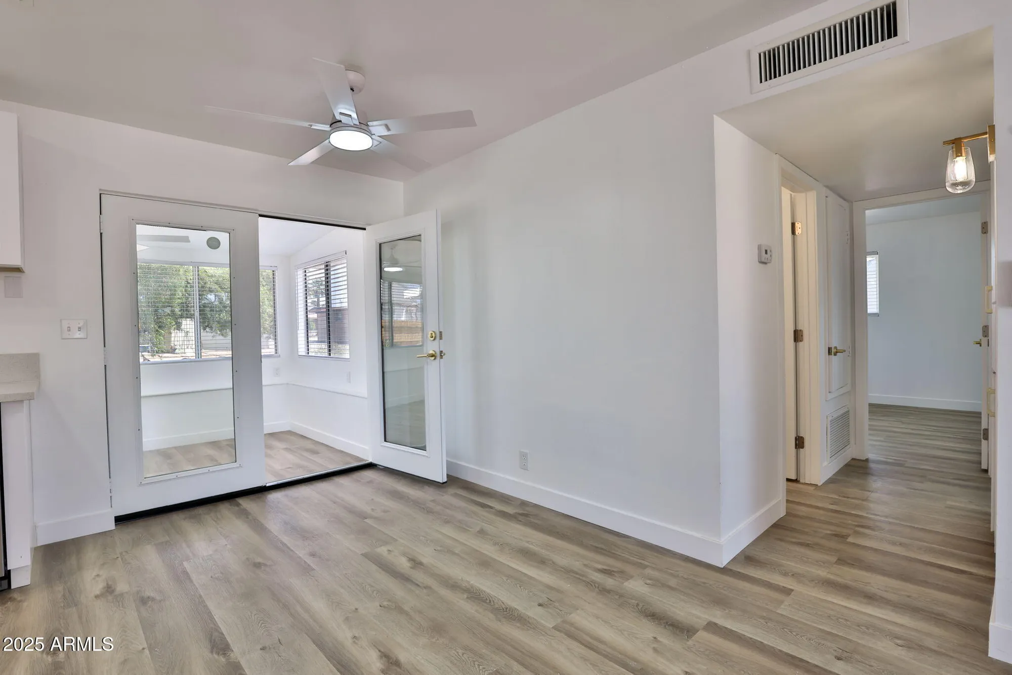 Property Slideshow image 7 of 25 | 5510 e dallas st, Mesa, AZ, 85205