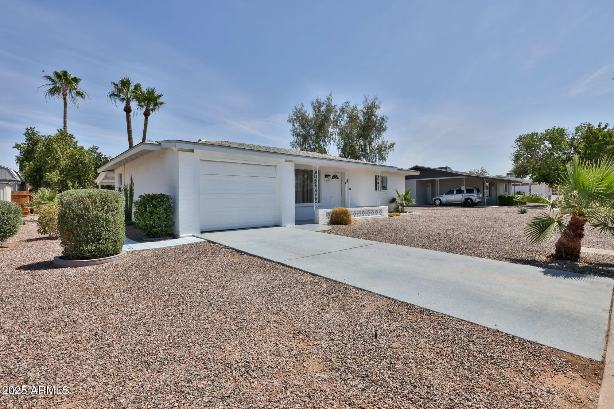 Property Slideshow image 3 of 25 | 5510 e dallas st, Mesa, AZ, 85205