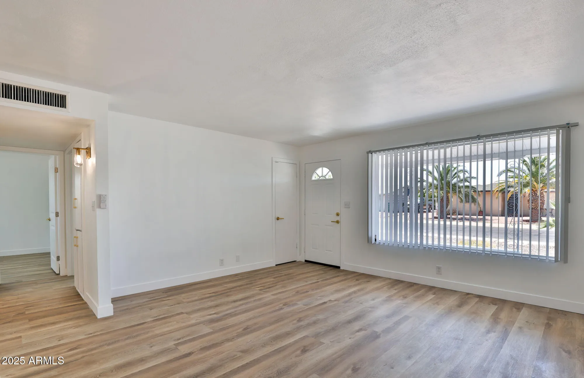 Property Slideshow image 5 of 25 | 5510 e dallas st, Mesa, AZ, 85205
