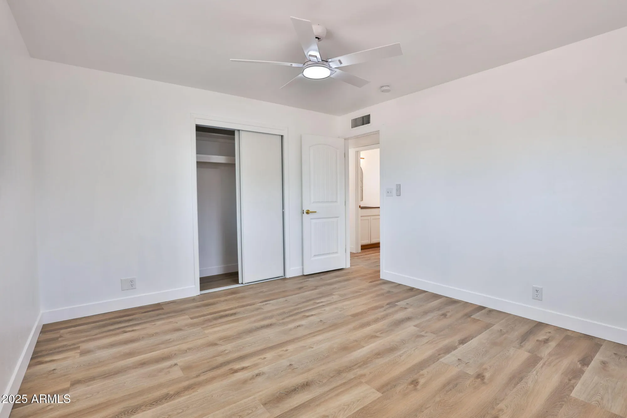 Property Slideshow image 14 of 25 | 5510 e dallas st, Mesa, AZ, 85205