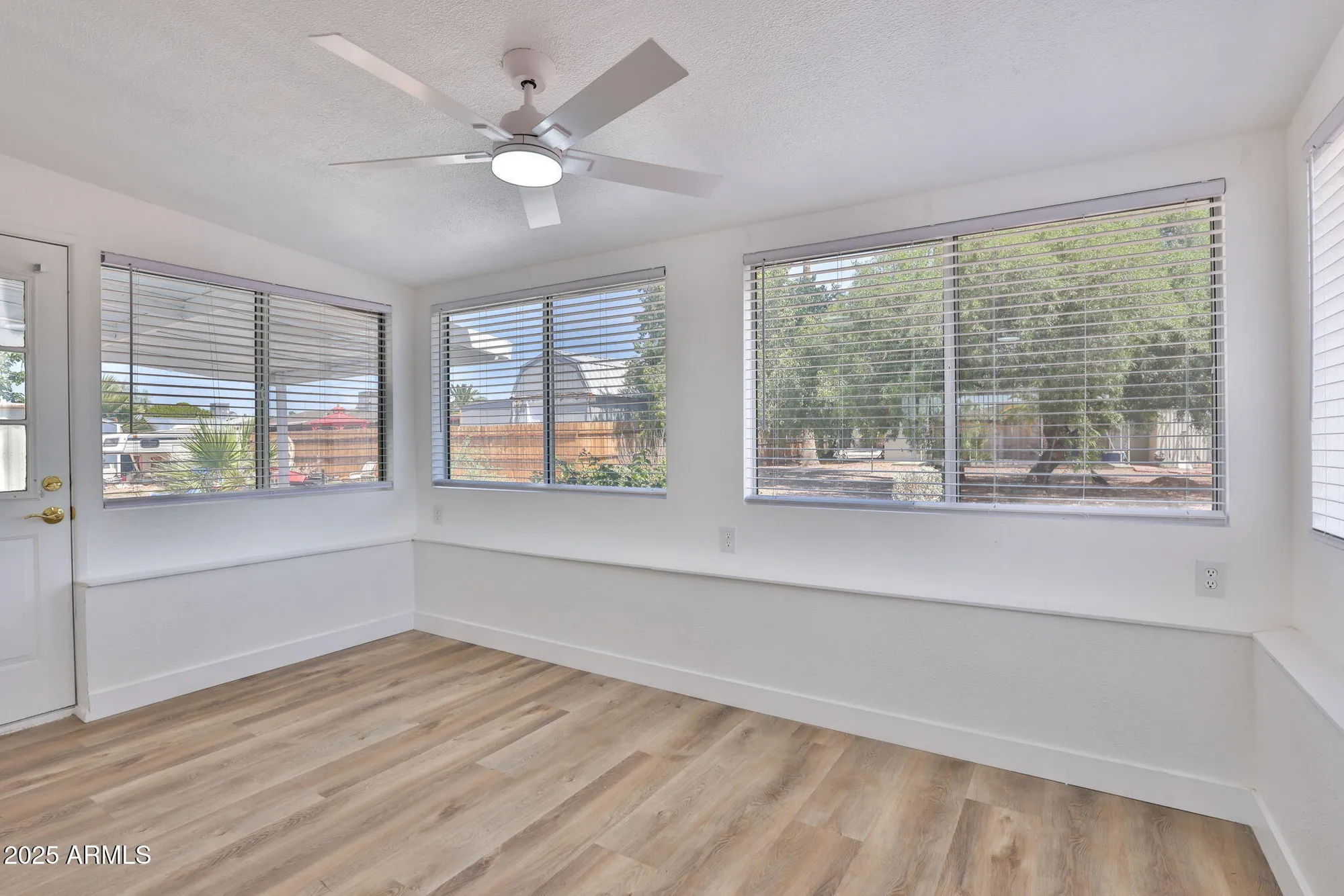 Property Slideshow image 19 of 25 | 5510 e dallas st, Mesa, AZ, 85205