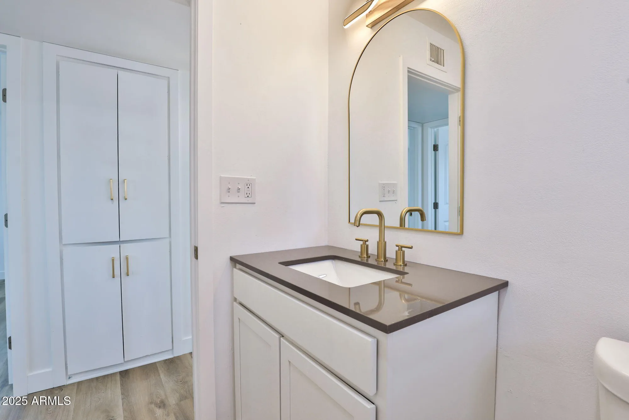 Property Slideshow image 16 of 25 | 5510 e dallas st, Mesa, AZ, 85205