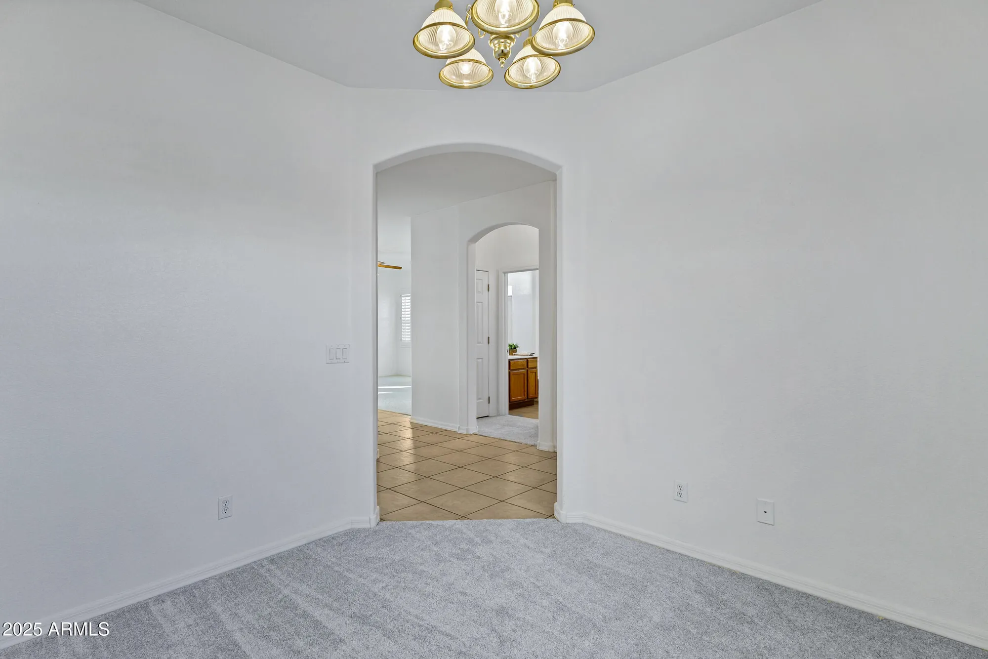 Property Slideshow image 13 of 66 | 3640 e torrey pines ln, Chandler, AZ, 85249