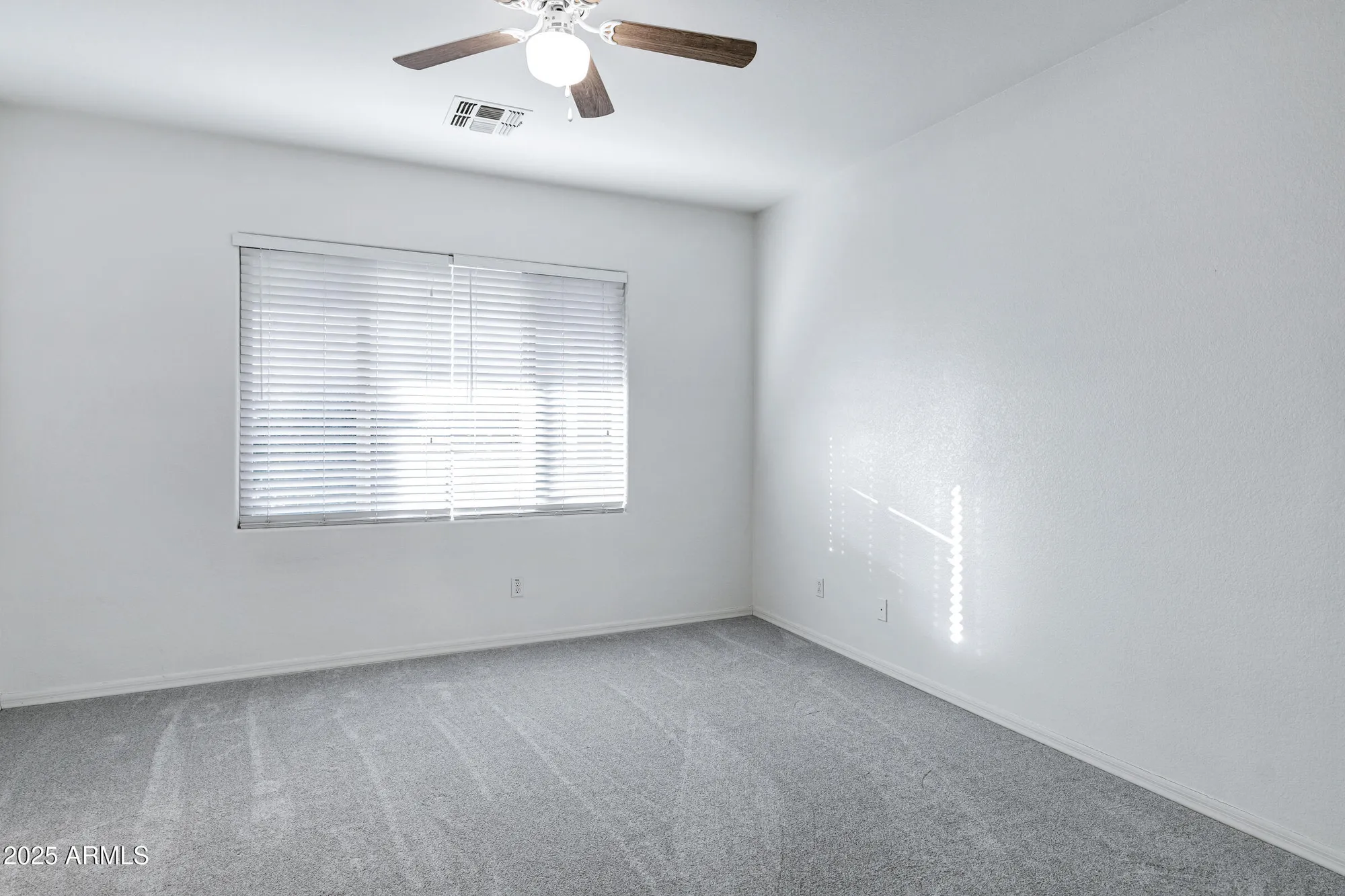 Property Slideshow image 28 of 66 | 3640 e torrey pines ln, Chandler, AZ, 85249