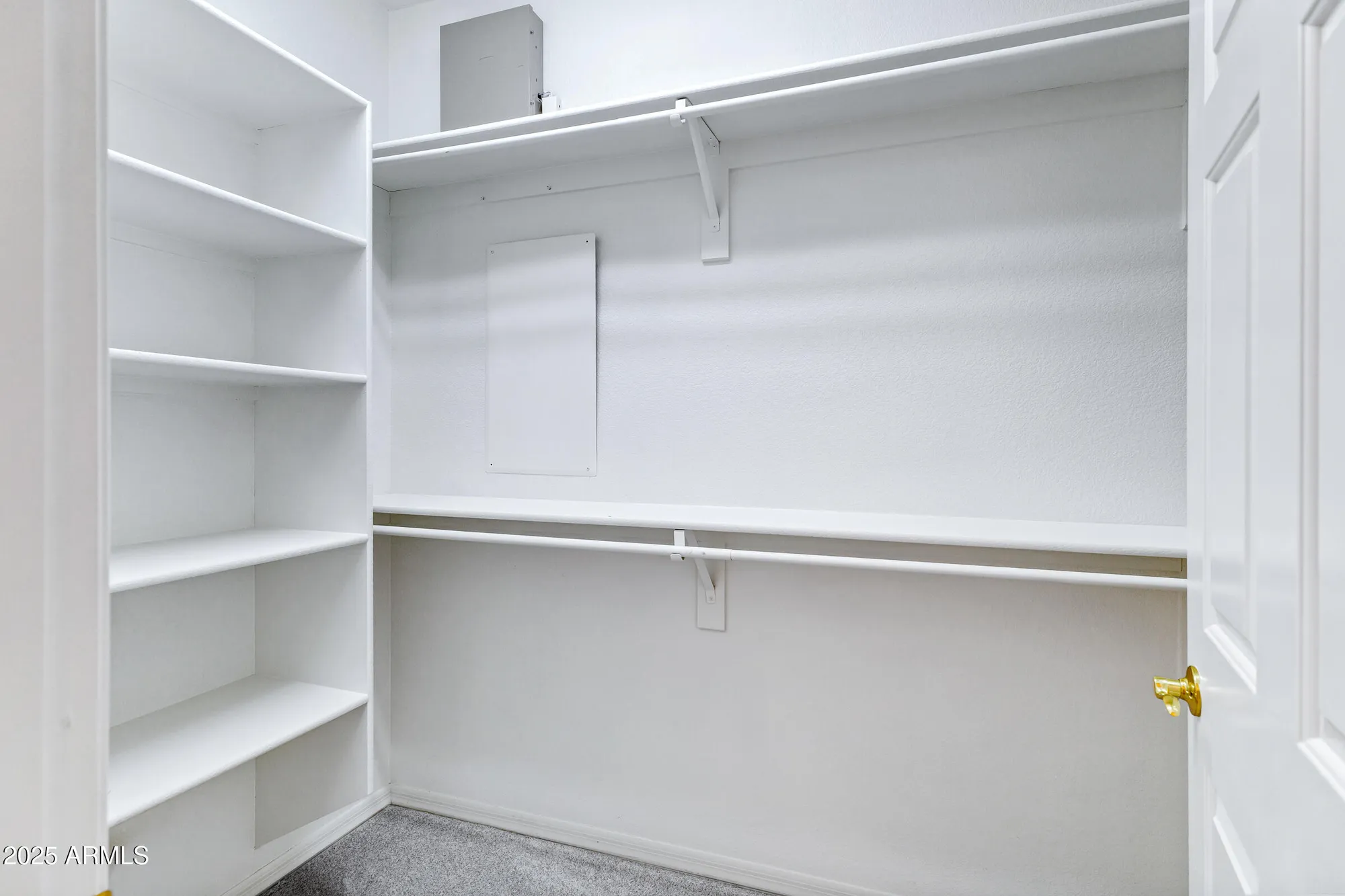 Property Slideshow image 34 of 66 | 3640 e torrey pines ln, Chandler, AZ, 85249