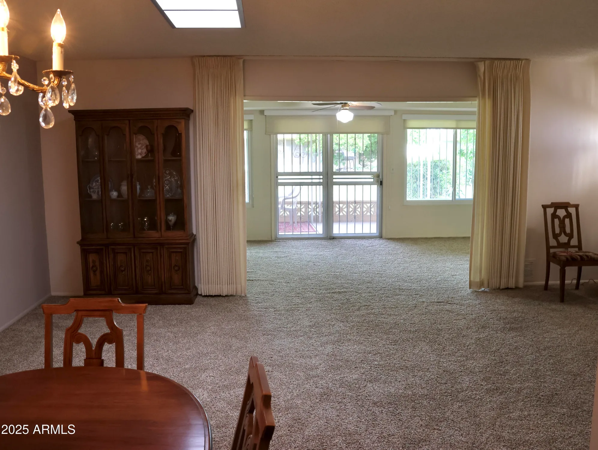 Property Slideshow image 3 of 22 | 10428 w camelot cir, Sun City, AZ, 85351