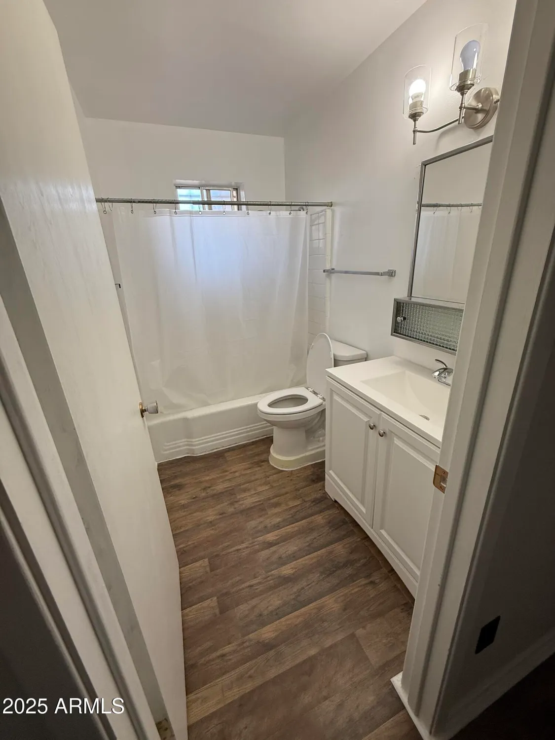 Property Slideshow image 11 of 21 | 5517 e boise st, Mesa, AZ, 85205