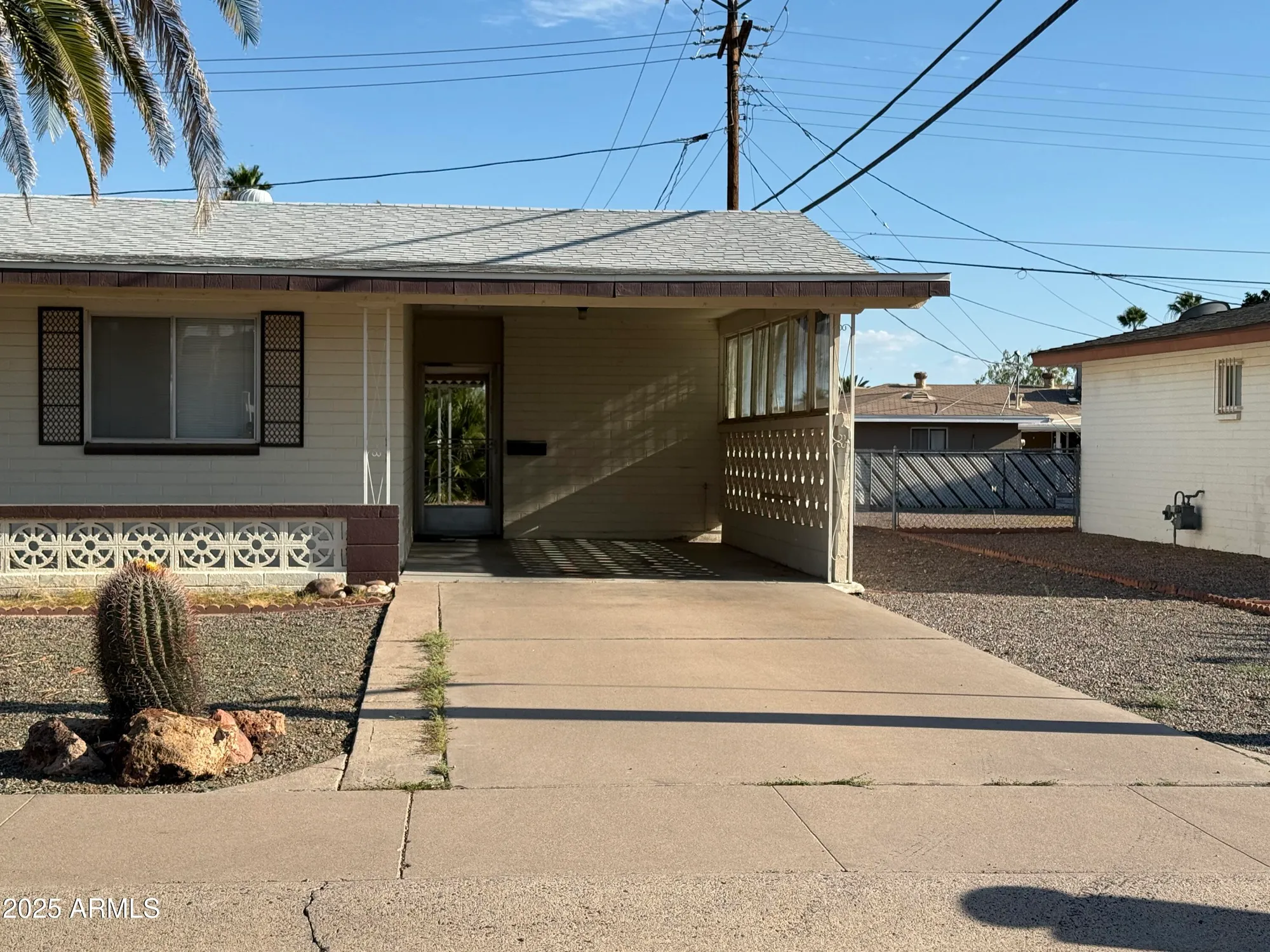Property Slideshow image 3 of 21 | 5517 e boise st, Mesa, AZ, 85205