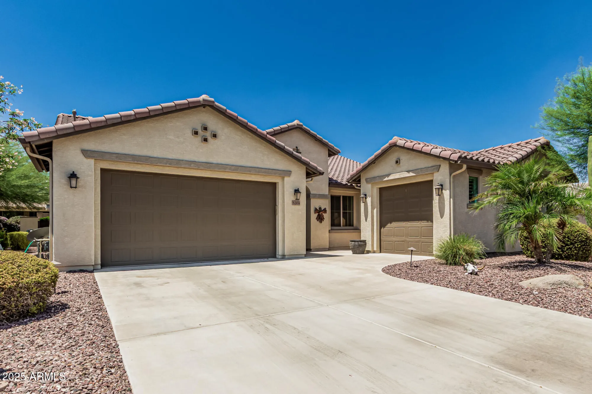 Property Slideshow image 4 of 52 | 5261 n arrowhead dr, Eloy, AZ, 85131