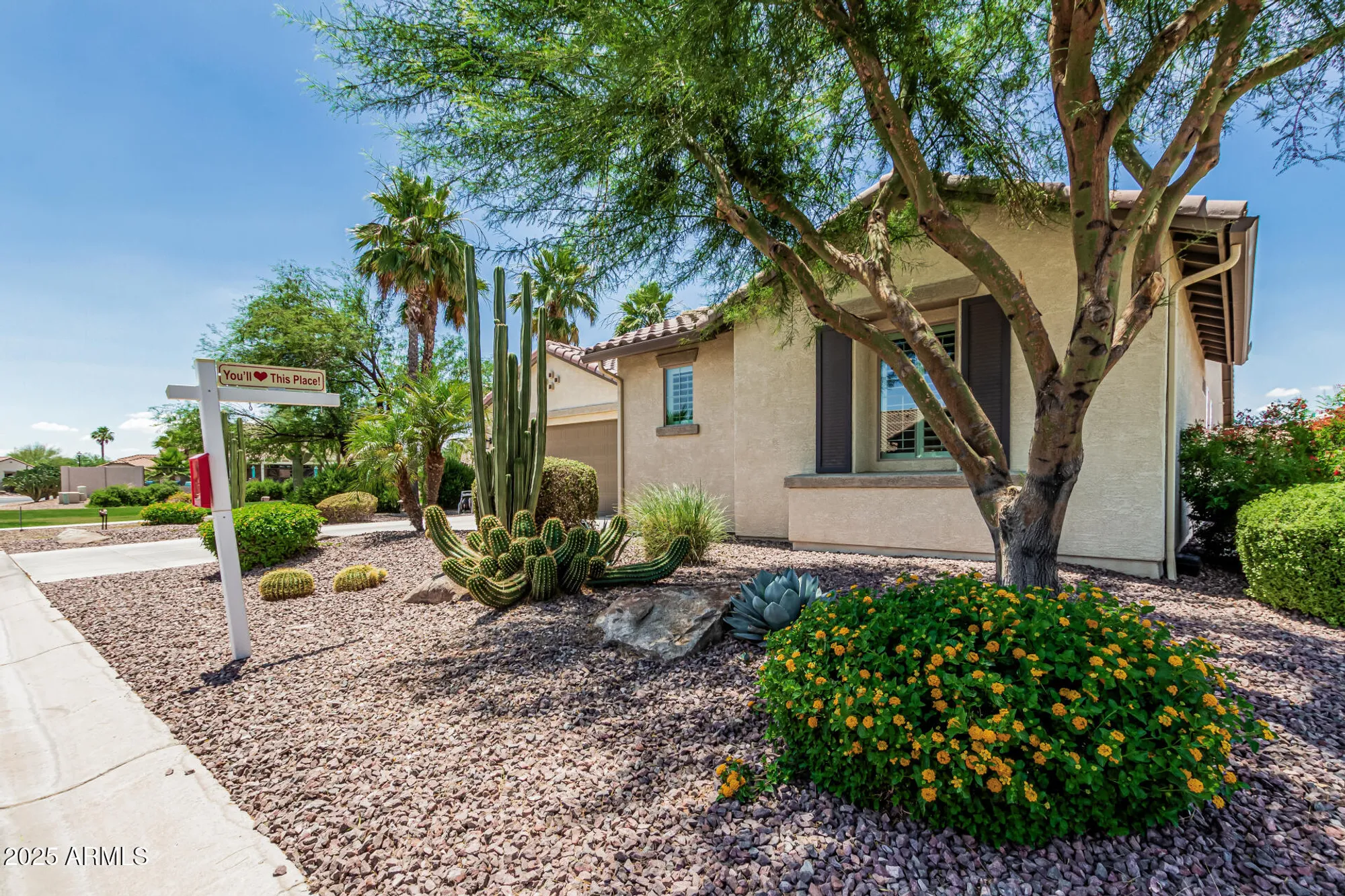 Property Slideshow image 5 of 52 | 5261 n arrowhead dr, Eloy, AZ, 85131