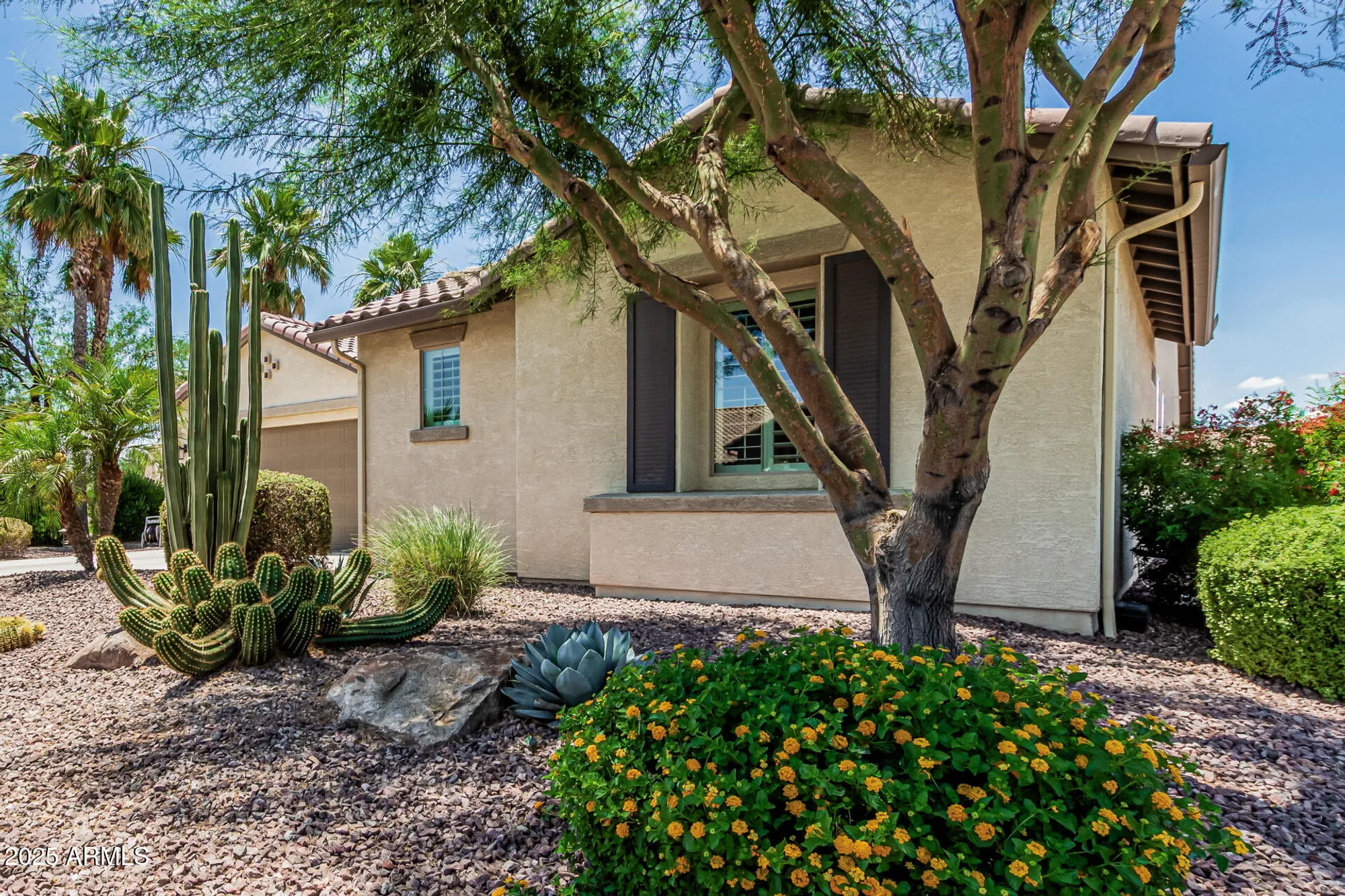 Property Slideshow image 6 of 52 | 5261 n arrowhead dr, Eloy, AZ, 85131