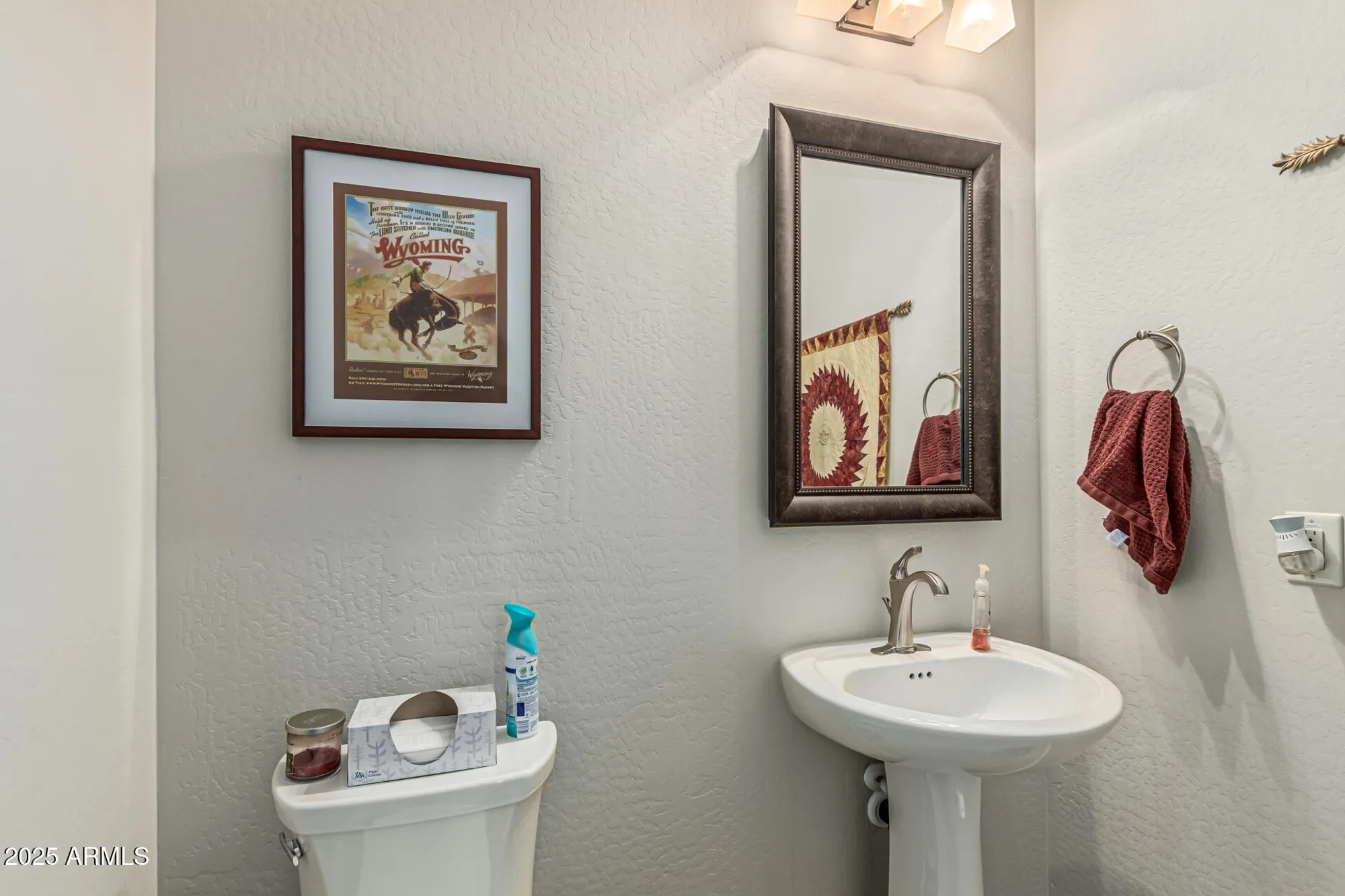 Property Slideshow image 16 of 52 | 5261 n arrowhead dr, Eloy, AZ, 85131