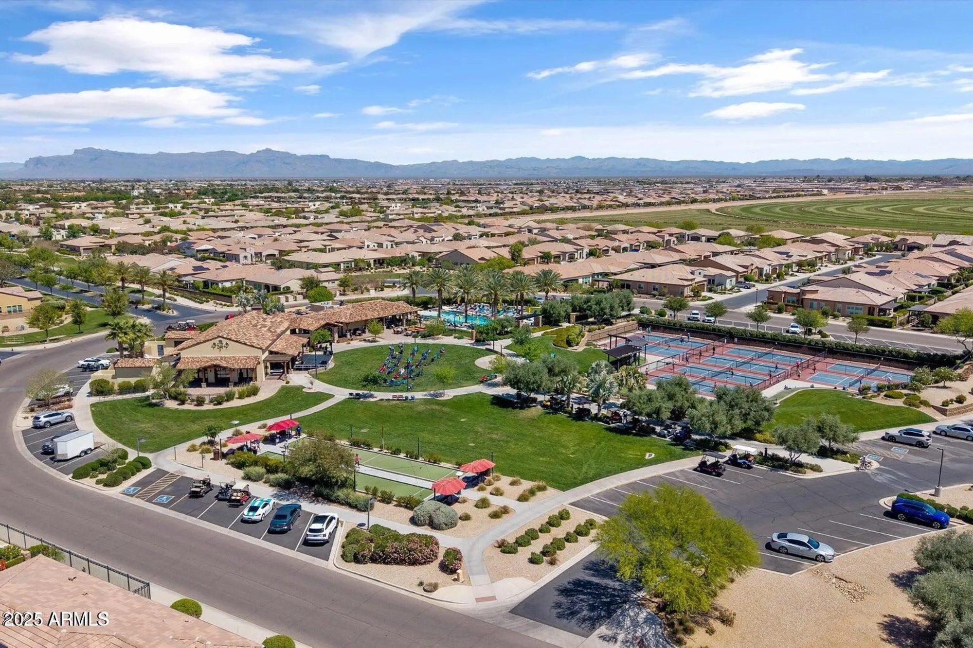 Property Slideshow image 41 of 58 | 37102 n stoneware dr, Queen Creek, AZ, 85140