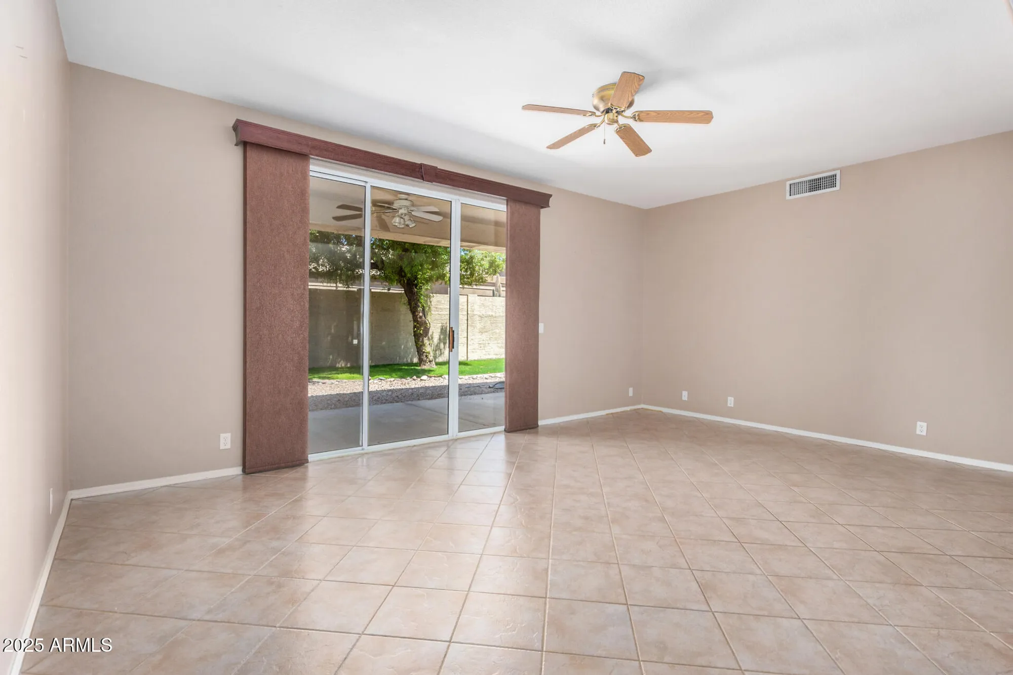 Property Slideshow image 4 of 25 | 8874 w piute ave, Peoria, AZ, 85382