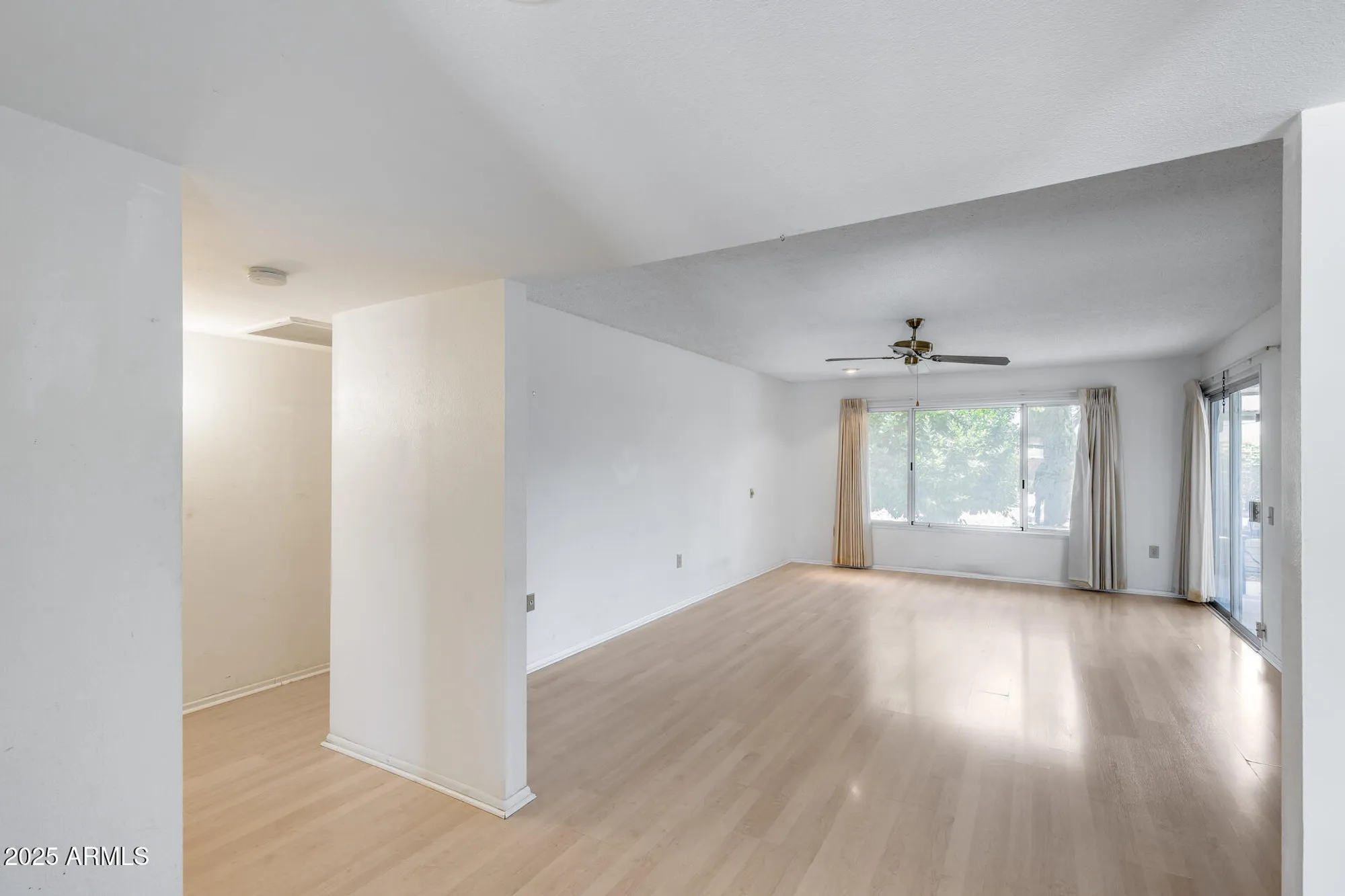 Property Slideshow image 11 of 41 | 9839 w cedar dr, Sun City, AZ, 85351