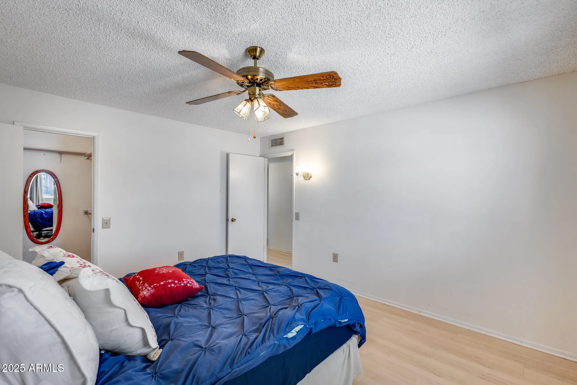 Property Slideshow image 17 of 41 | 9839 w cedar dr, Sun City, AZ, 85351