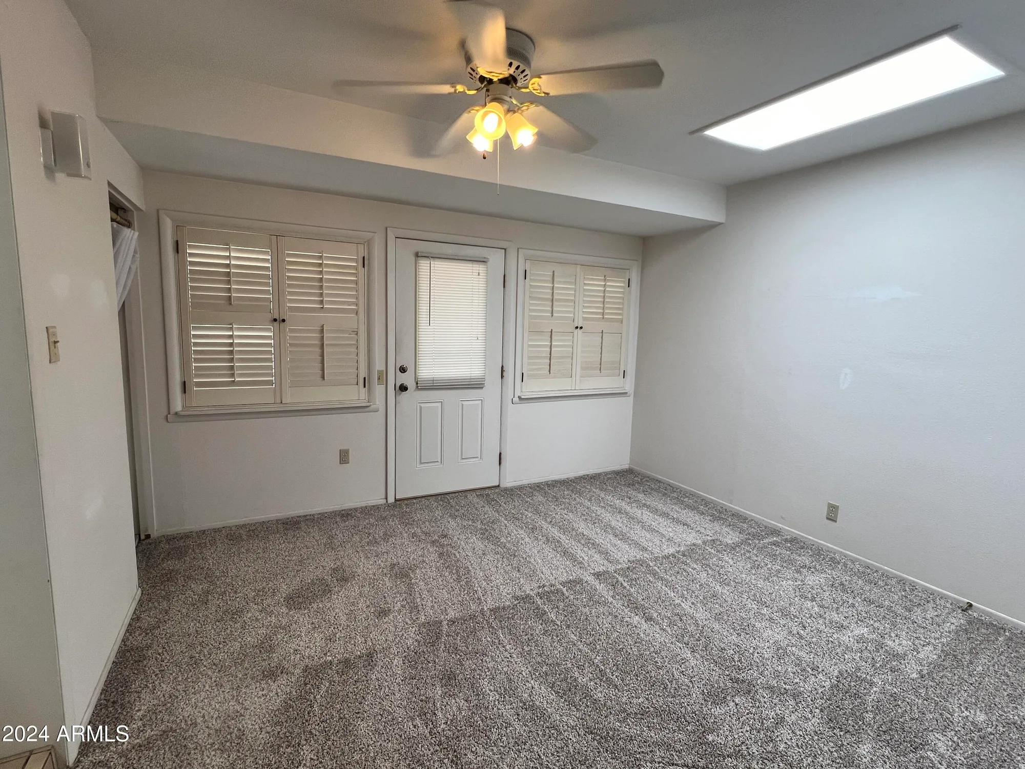 Property Slideshow image 5 of 12 | 12033 n hillcrest dr, Sun City, AZ, 85351