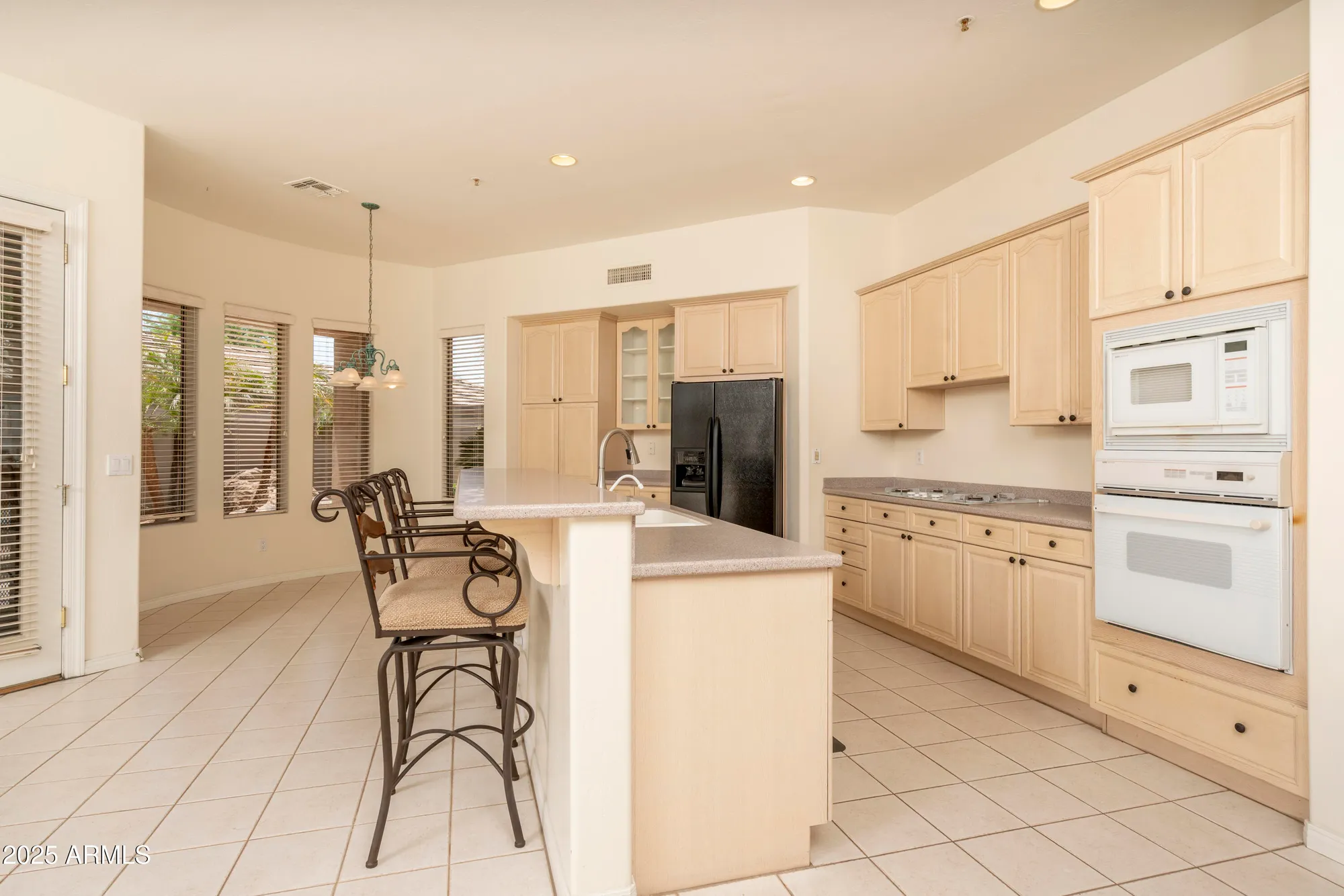 Property Slideshow image 6 of 44 | 6917 e night glow cir, Scottsdale, AZ, 85266