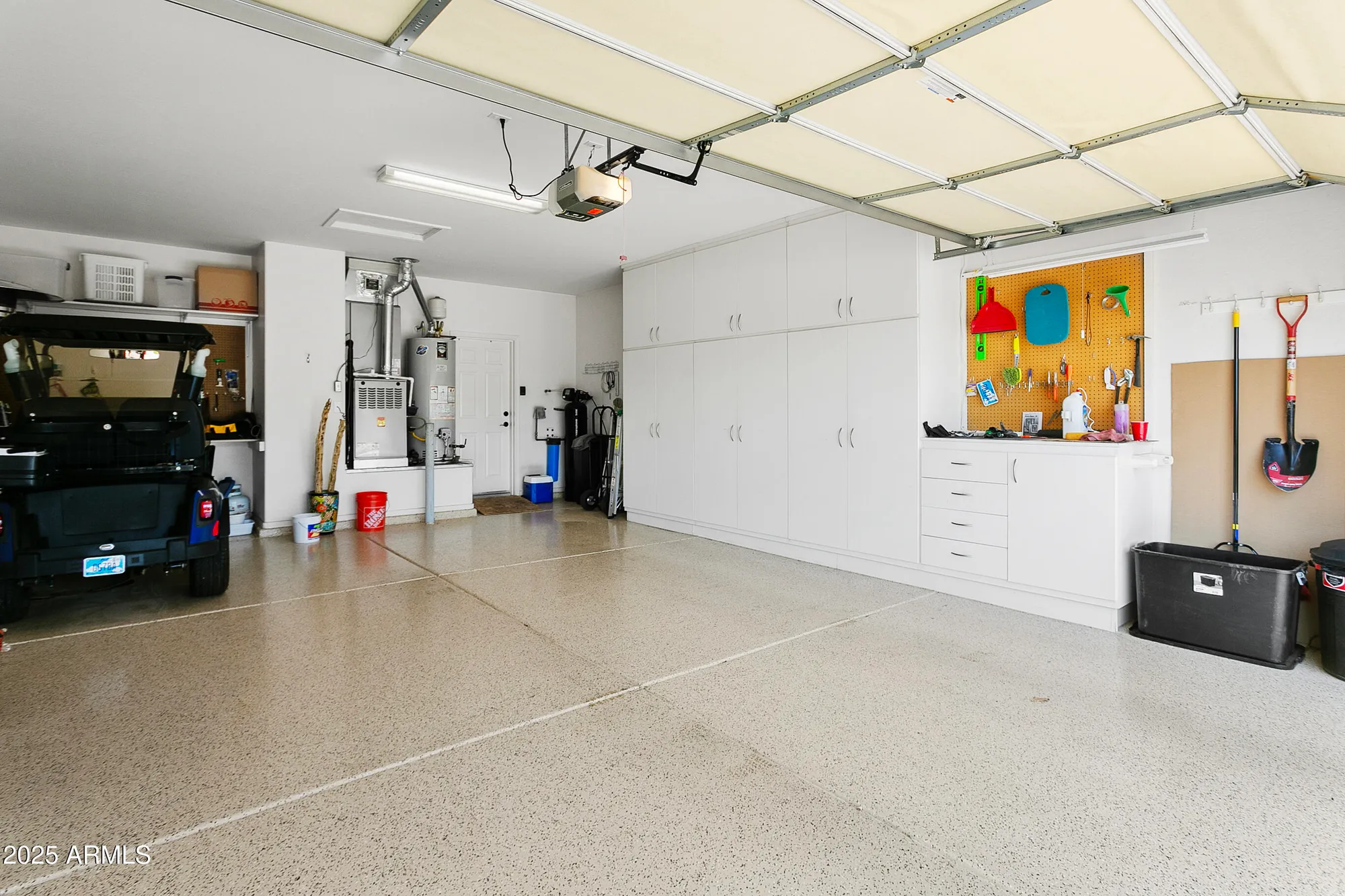 Property Slideshow image 23 of 30 | 18634 n paloma ct, Surprise, AZ, 85387