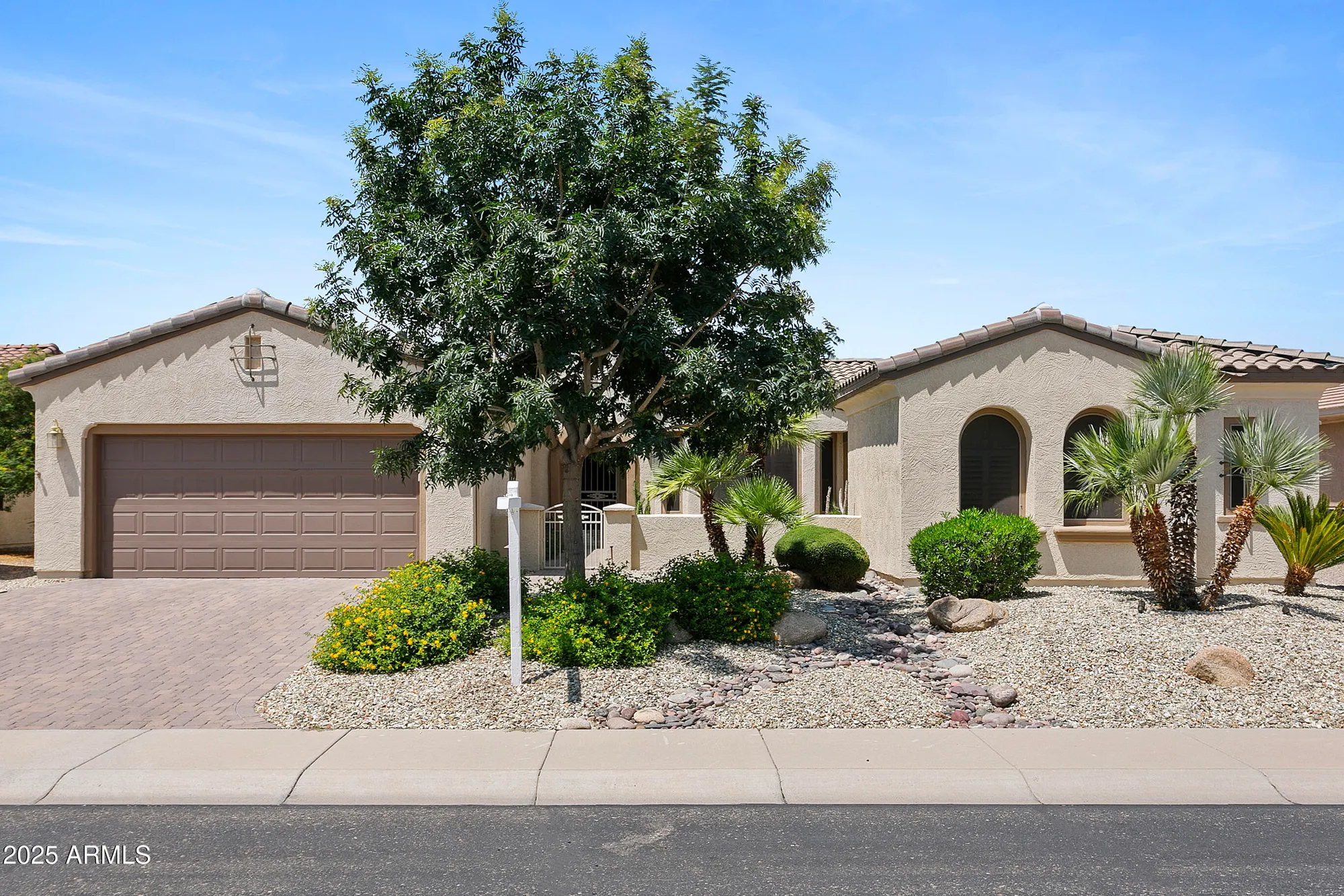 Property Slideshow image 1 of 30 | 18634 n paloma ct, Surprise, AZ, 85387