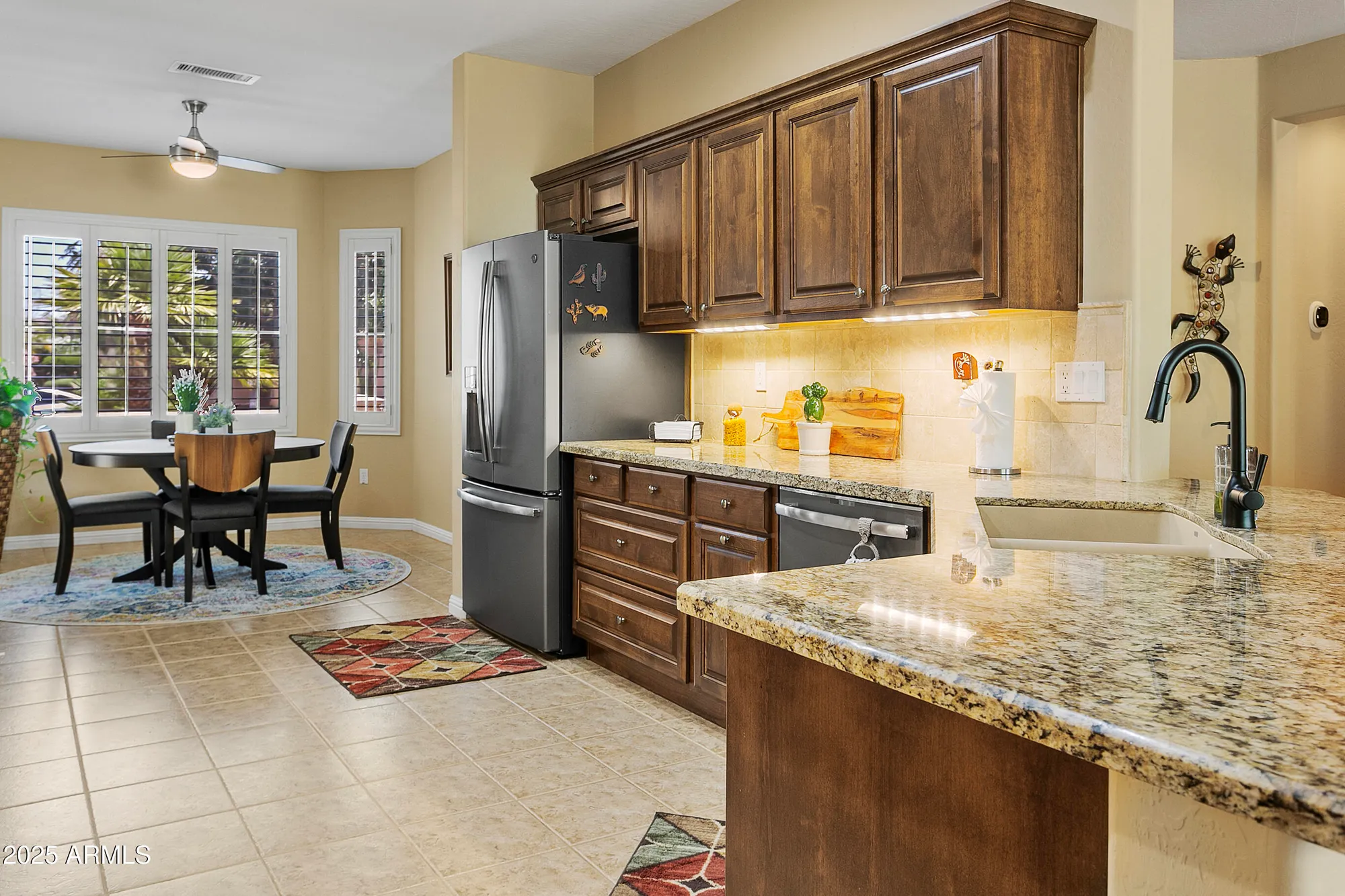 Property Slideshow image 10 of 30 | 18634 n paloma ct, Surprise, AZ, 85387