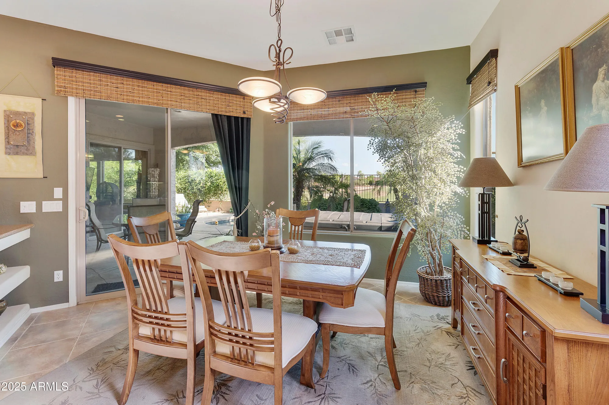 Property Slideshow image 18 of 58 | 4548 e nightingale ln, Gilbert, AZ, 85298