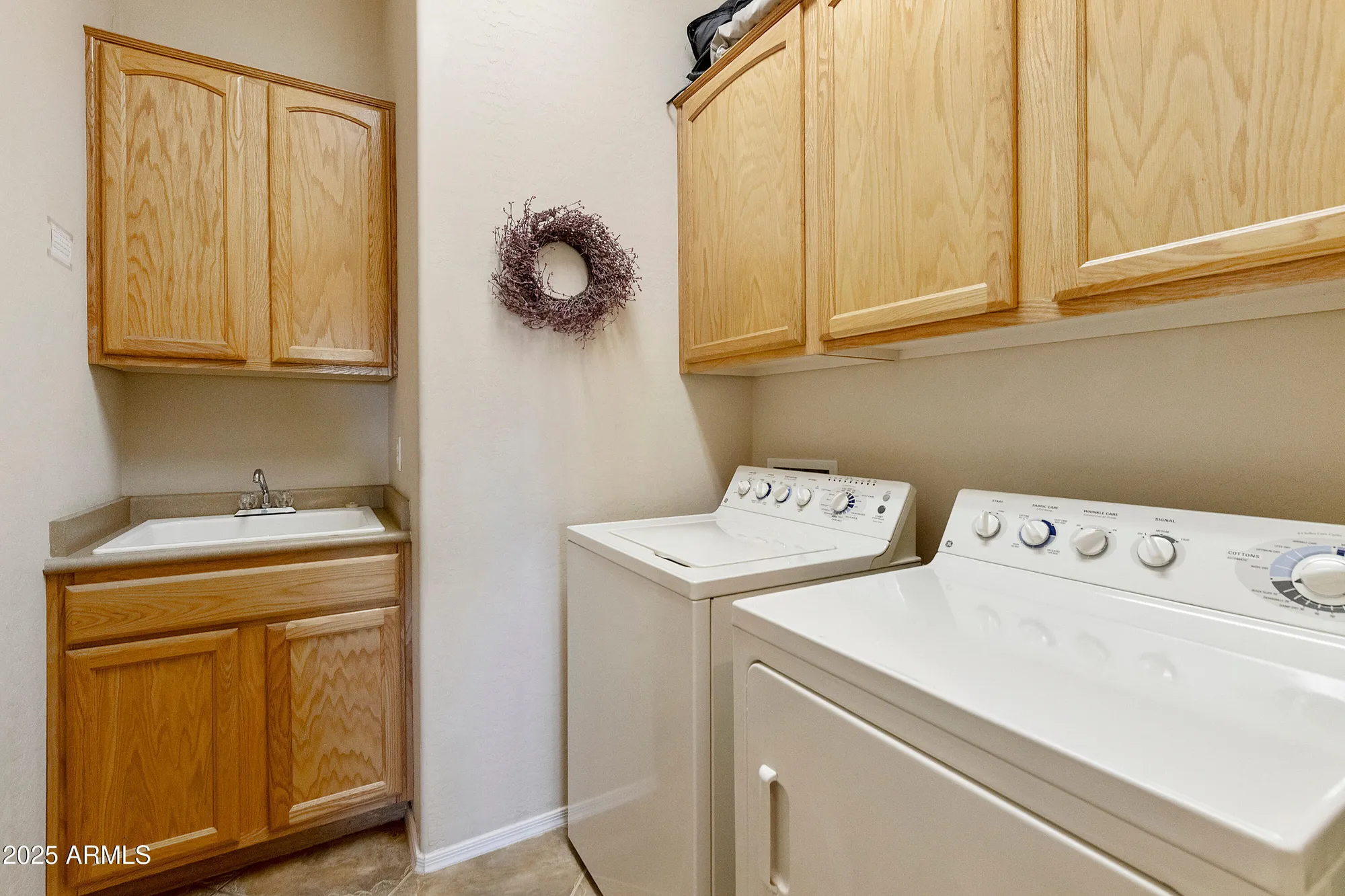 Property Slideshow image 30 of 58 | 4548 e nightingale ln, Gilbert, AZ, 85298