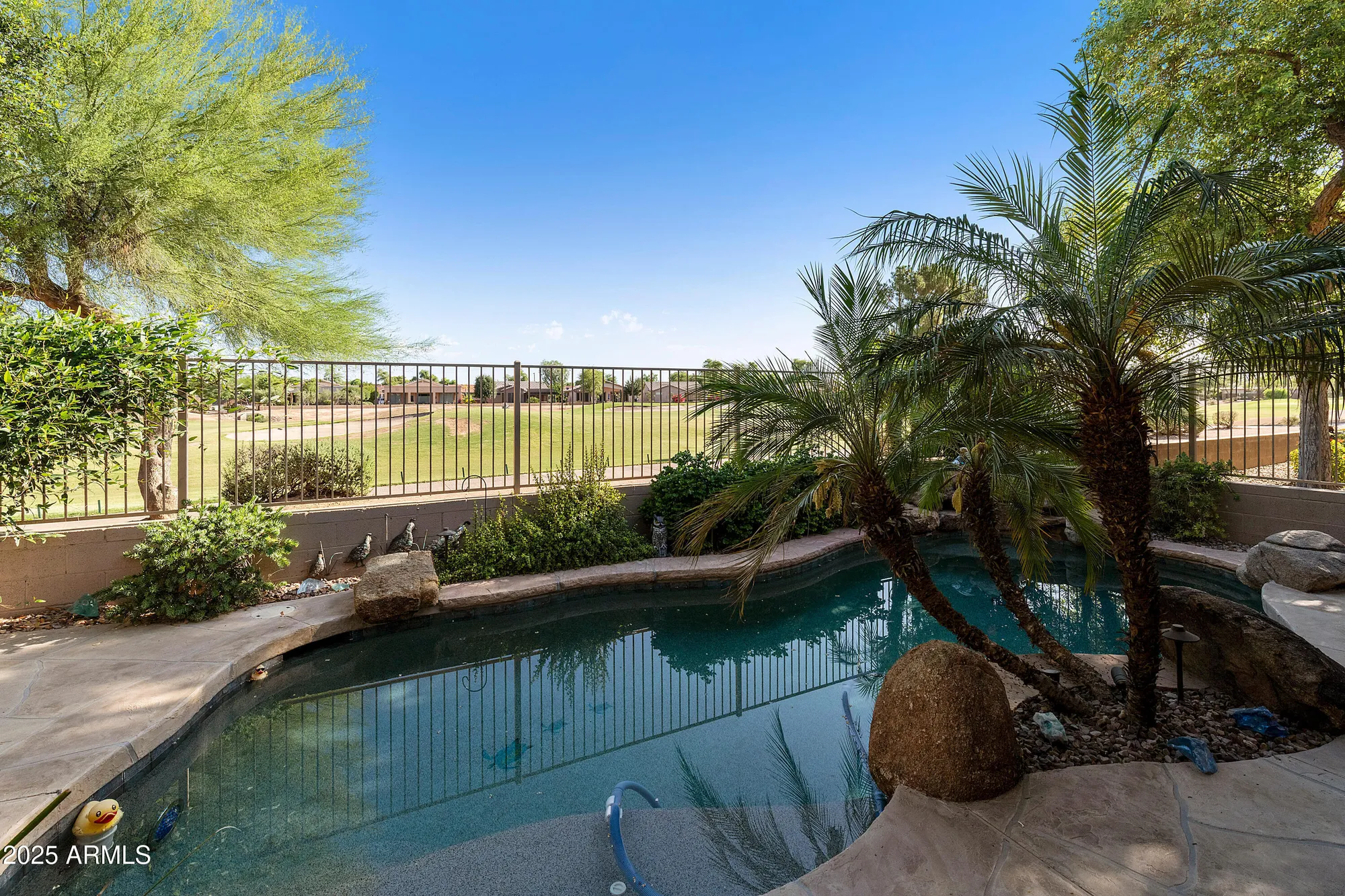 Property Slideshow image 33 of 58 | 4548 e nightingale ln, Gilbert, AZ, 85298