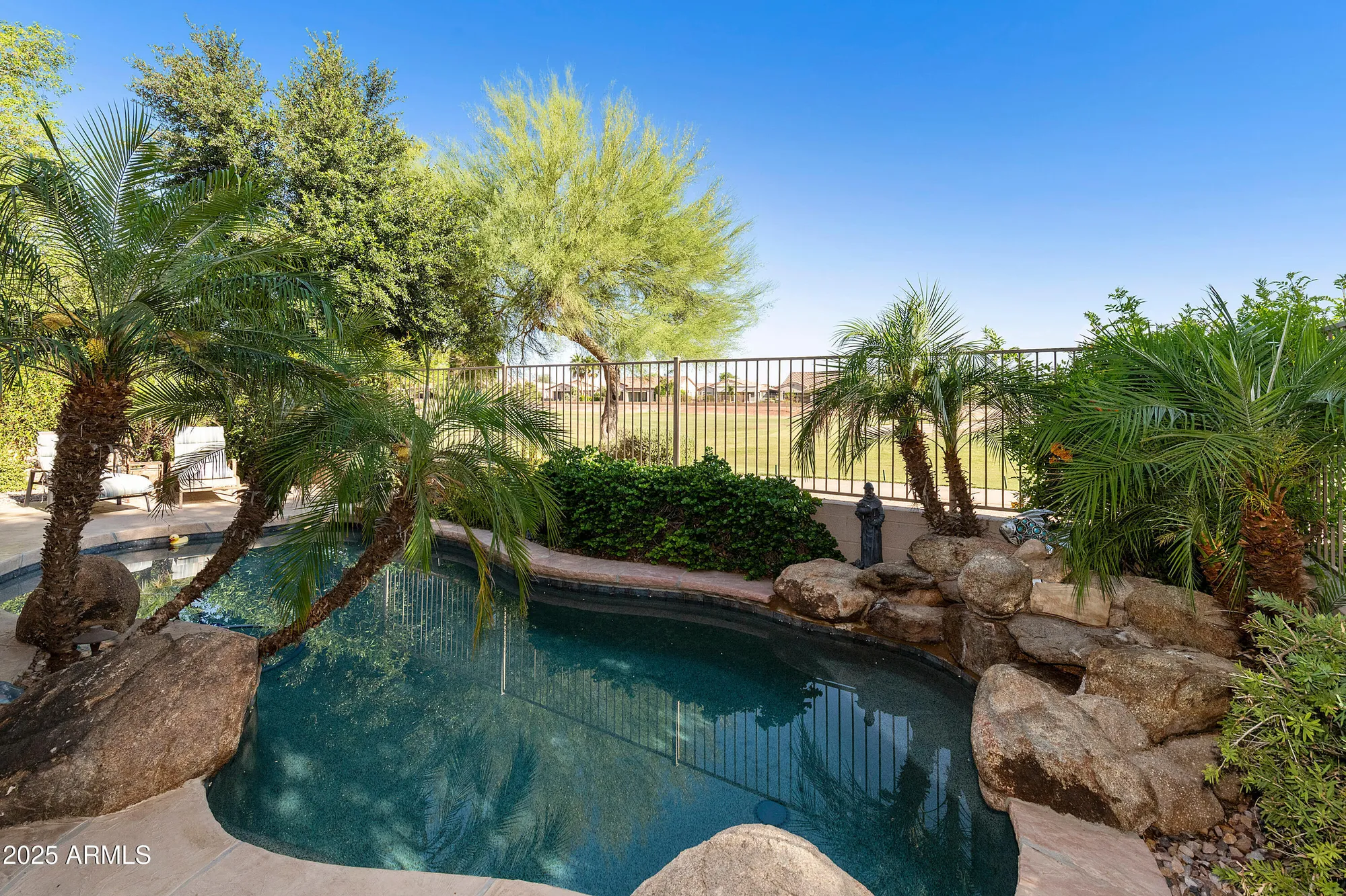 Property Slideshow image 35 of 58 | 4548 e nightingale ln, Gilbert, AZ, 85298