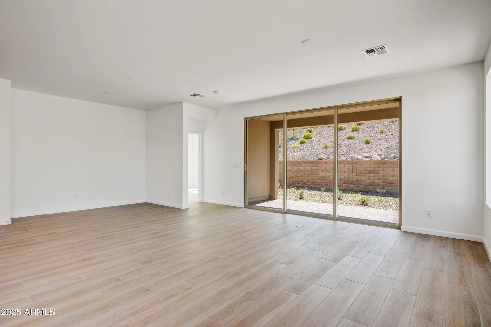 Property Slideshow image 19 of 22 | 4155 desert moon dr, Wickenburg, AZ, 85390