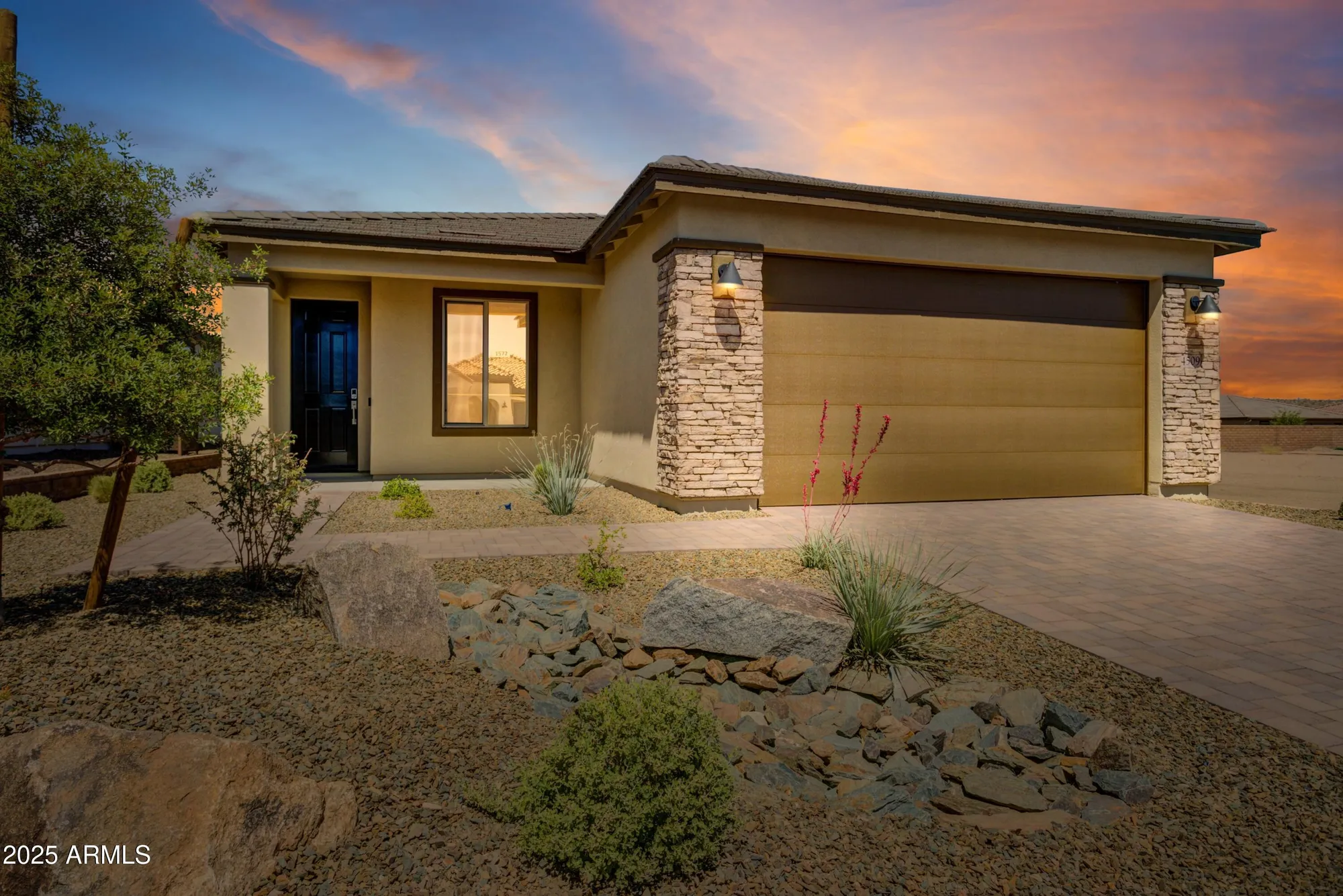 Property Slideshow image 1 of 29 | 4509 charro ct, Wickenburg, AZ, 85390