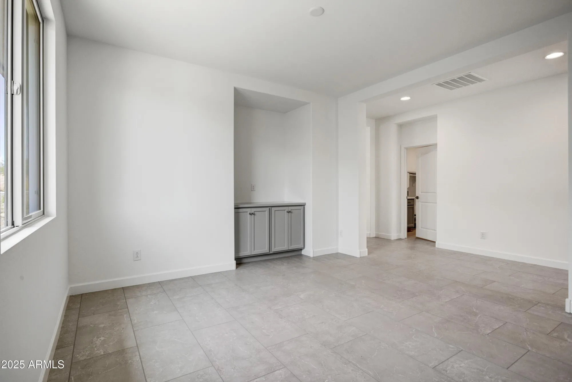 Property Slideshow image 12 of 33 | 4556 painted wagon way, Wickenburg, AZ, 85390