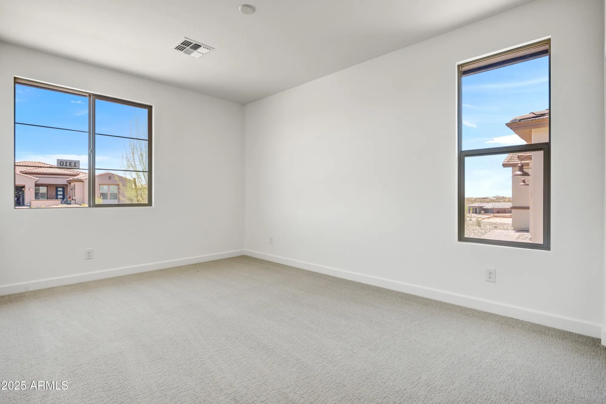 Property Slideshow image 27 of 33 | 4556 painted wagon way, Wickenburg, AZ, 85390
