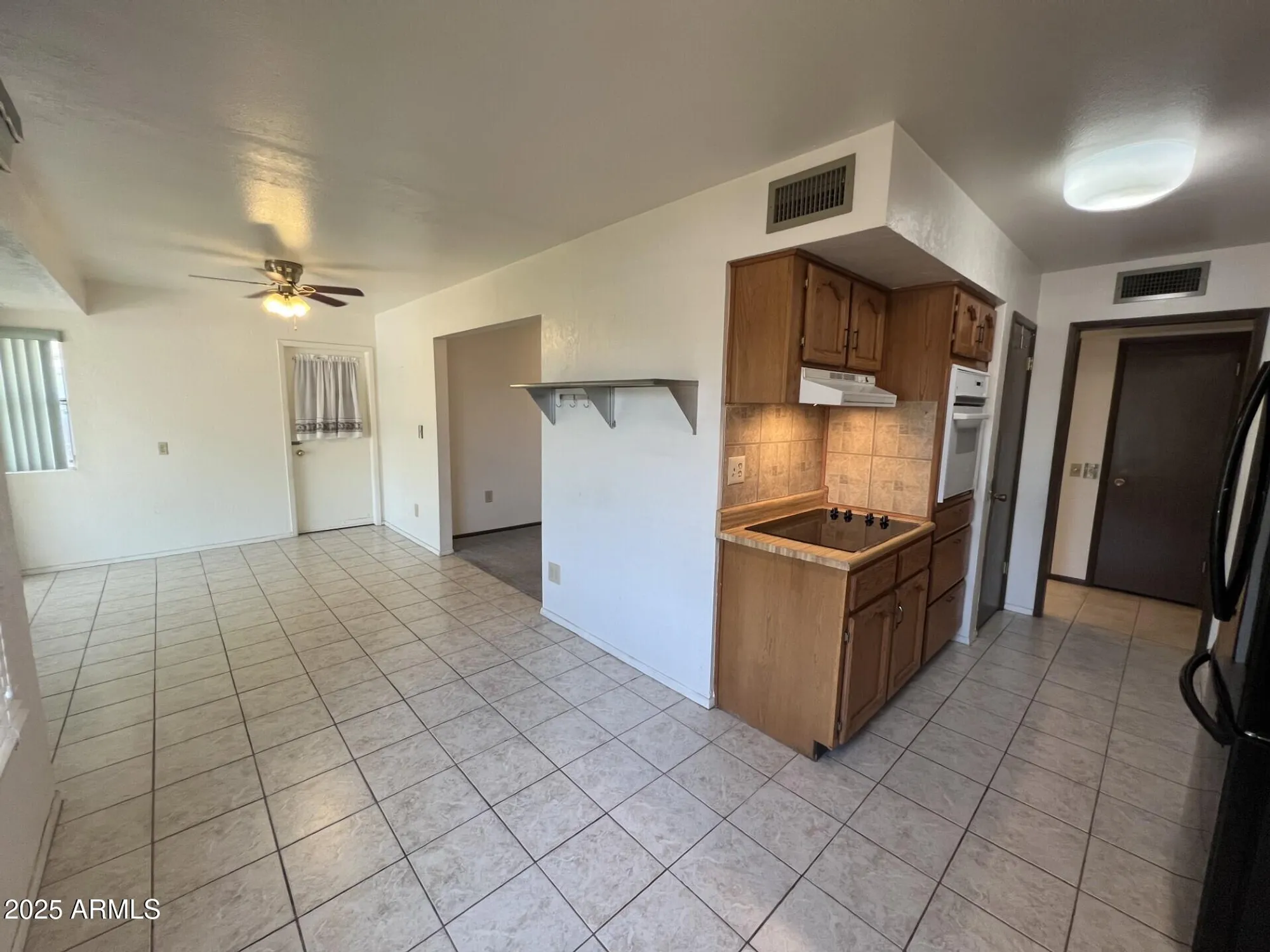 Property Slideshow image 3 of 18 | 10045 w coggins dr, Sun City, AZ, 85351
